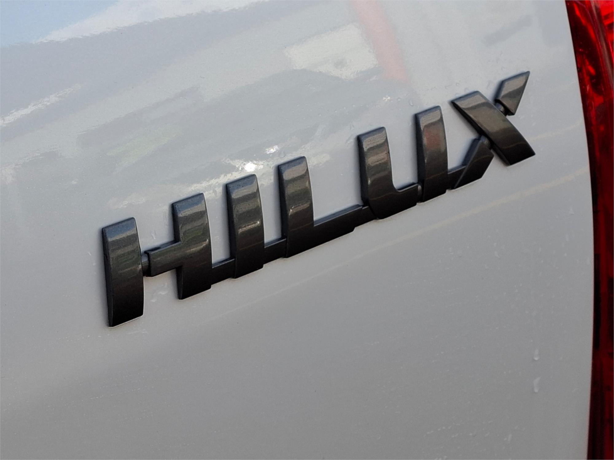 2018 TOYOTA HILUX GUN126R ROGUE (4x4) 6 SP AUTOMATIC DUAL CAB UTILITY