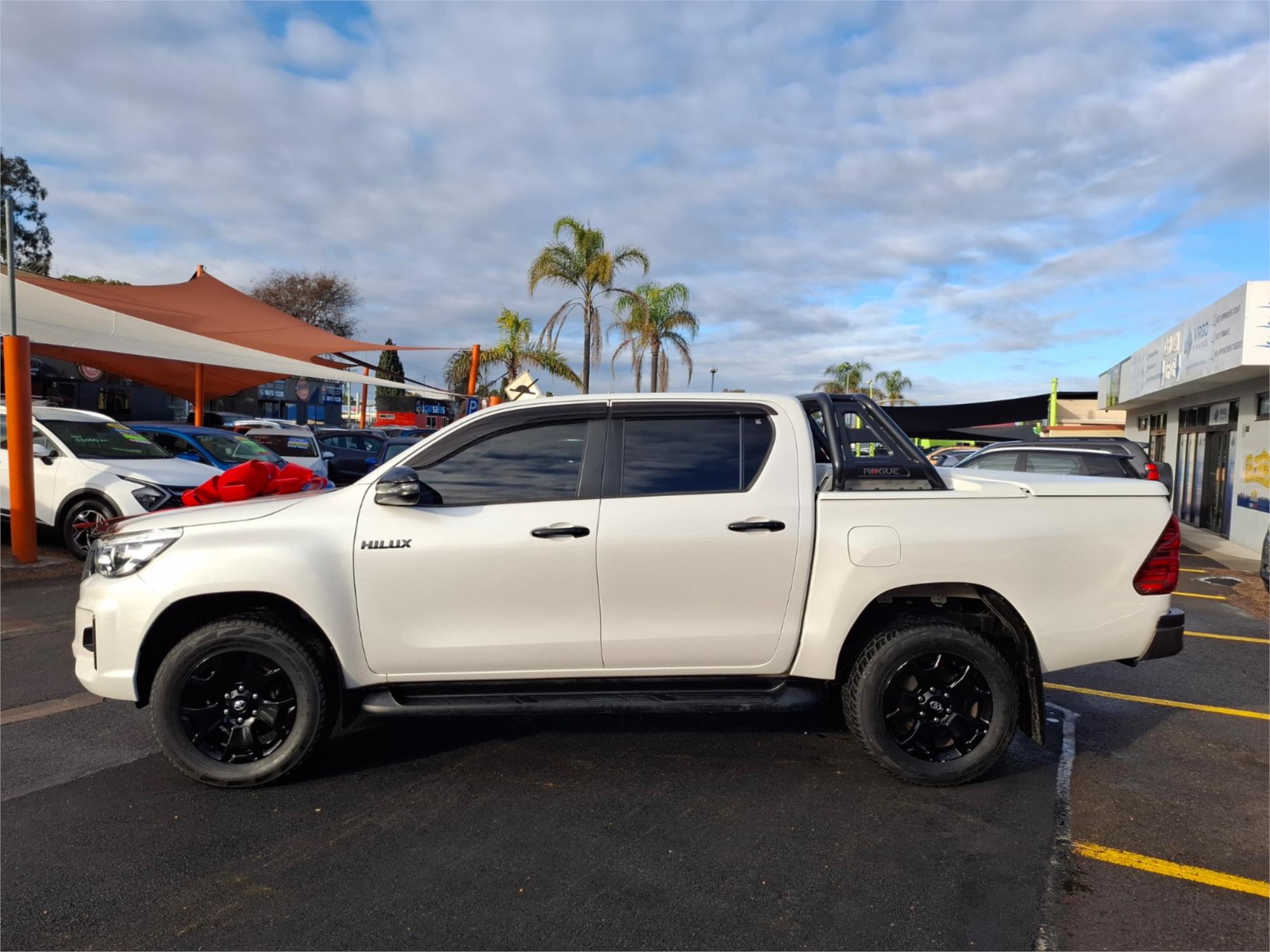 2018 TOYOTA HILUX GUN126R ROGUE (4x4) 6 SP AUTOMATIC DUAL CAB UTILITY