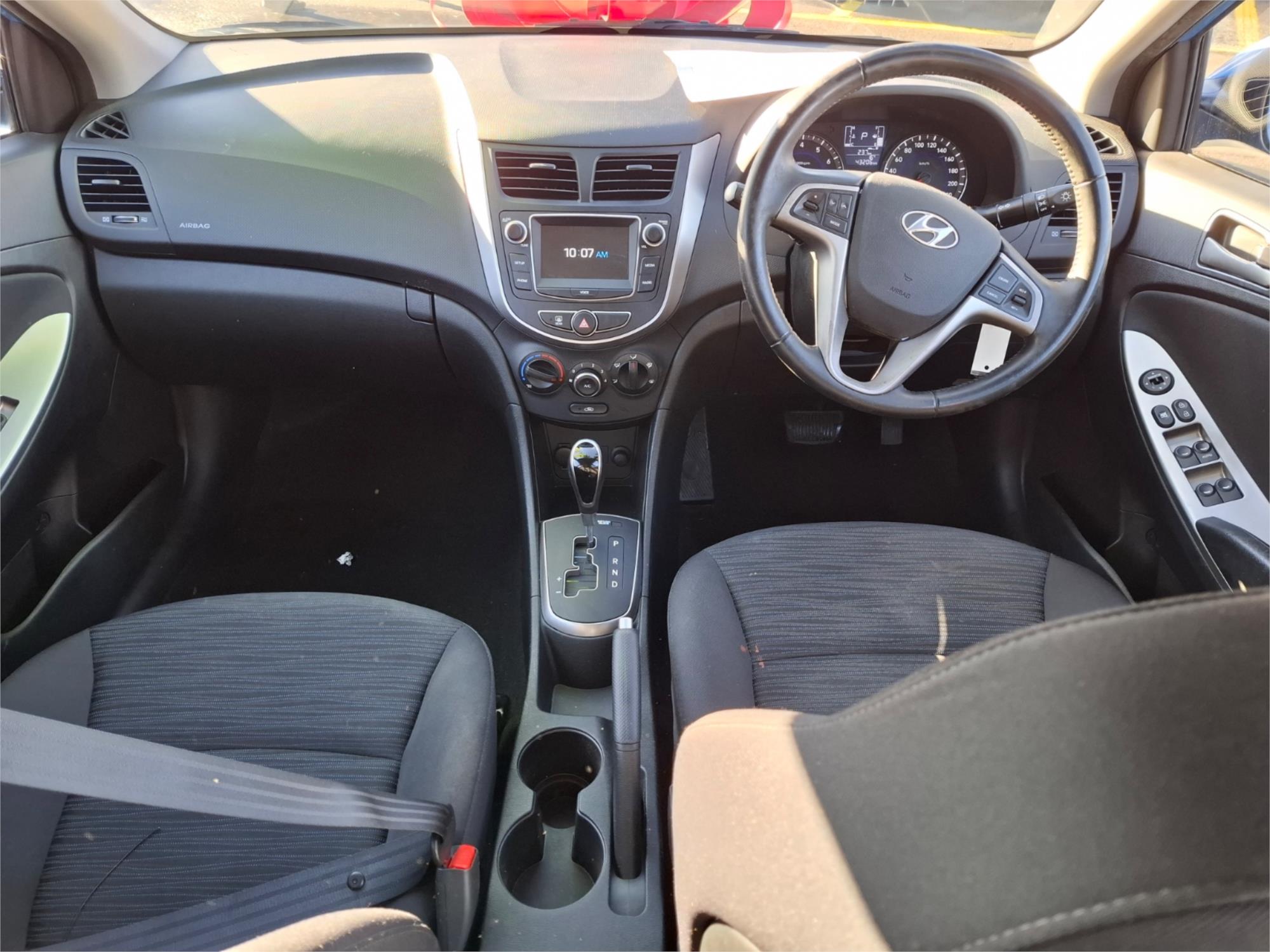 2017 HYUNDAI ACCENT RB6 MY18 SPORT 6 SP AUTOMATIC 5D HATCHBACK