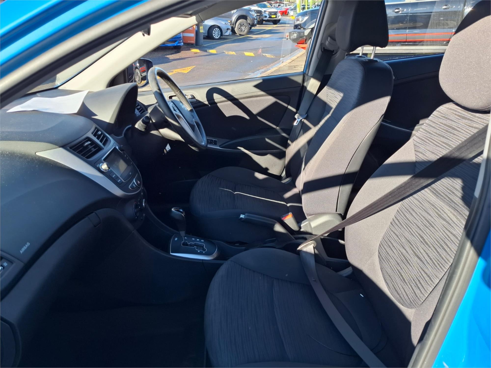 2017 HYUNDAI ACCENT RB6 MY18 SPORT 6 SP AUTOMATIC 5D HATCHBACK