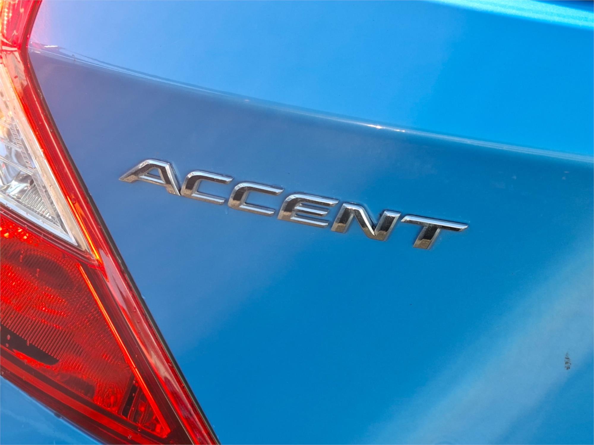 2017 HYUNDAI ACCENT RB6 MY18 SPORT 6 SP AUTOMATIC 5D HATCHBACK