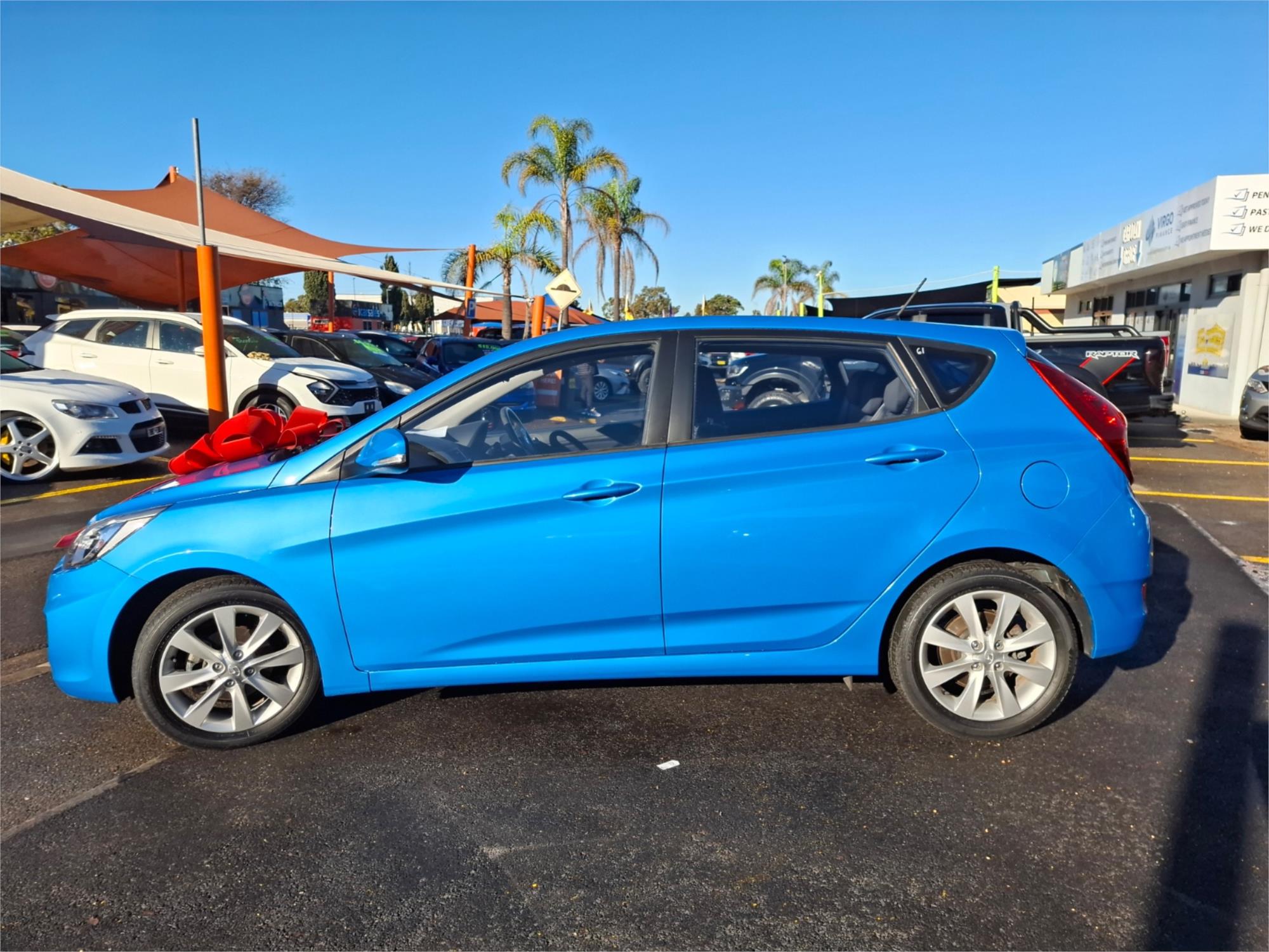 2017 HYUNDAI ACCENT RB6 MY18 SPORT 6 SP AUTOMATIC 5D HATCHBACK
