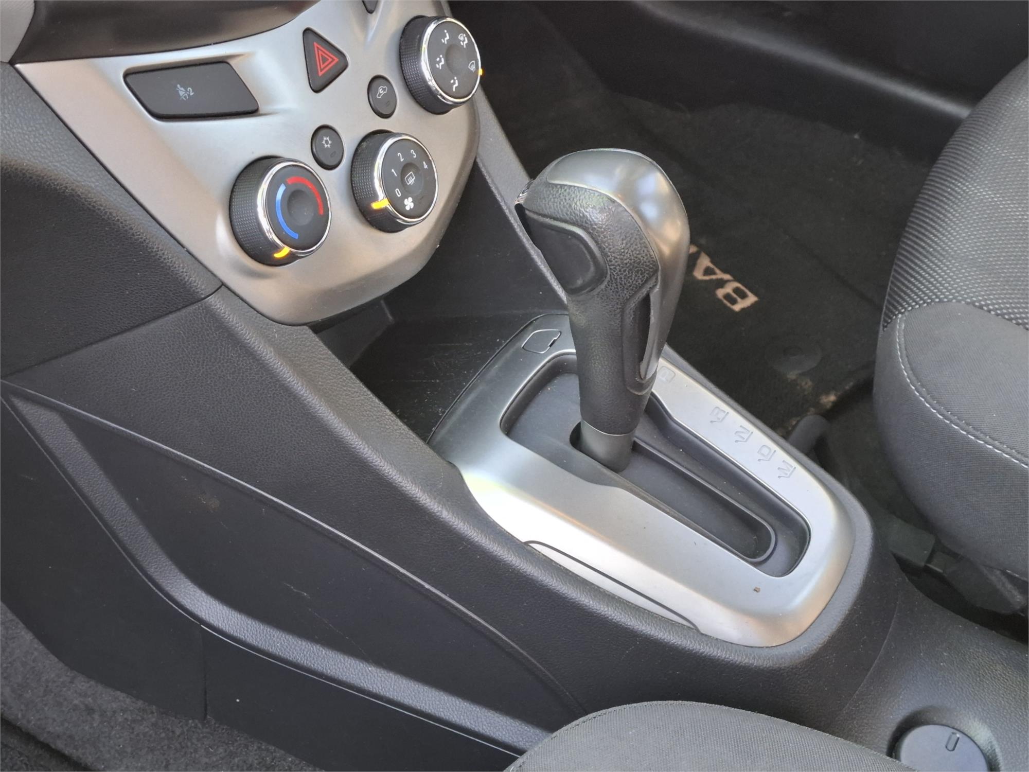 2014 HOLDEN BARINA TM MY14 CD 6 SP AUTOMATIC 5D HATCHBACK