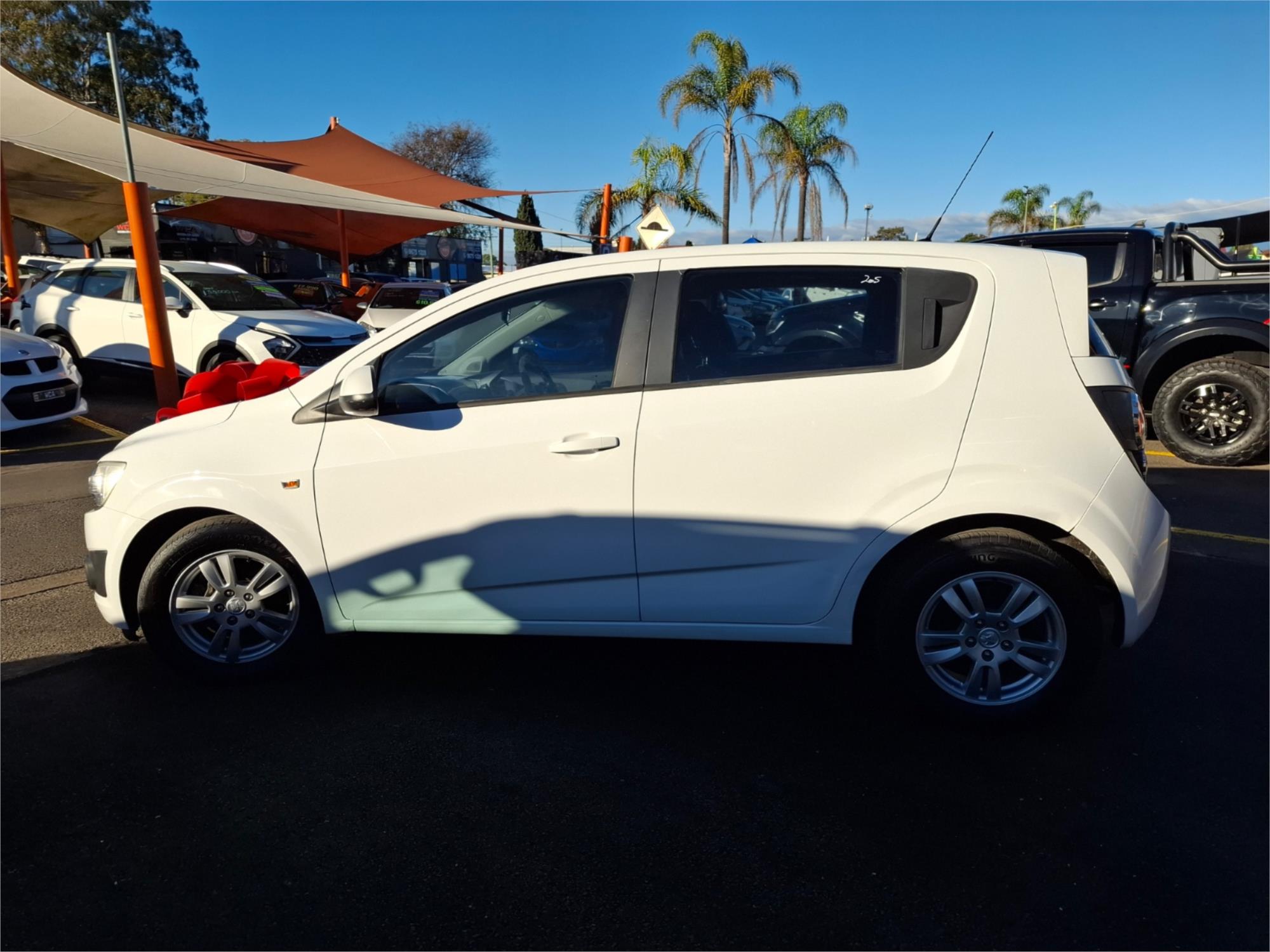 2014 HOLDEN BARINA TM MY14 CD 6 SP AUTOMATIC 5D HATCHBACK