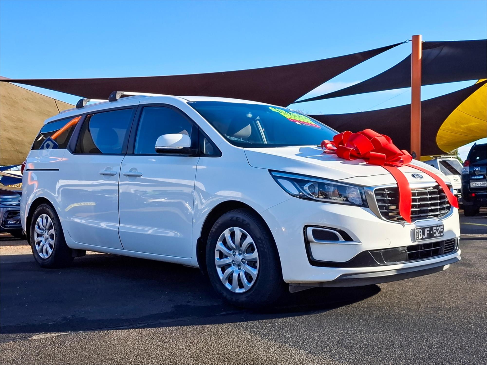 2019 KIA CARNIVAL YP PE MY19 S 8 SP AUTOMATIC 4D WAGON