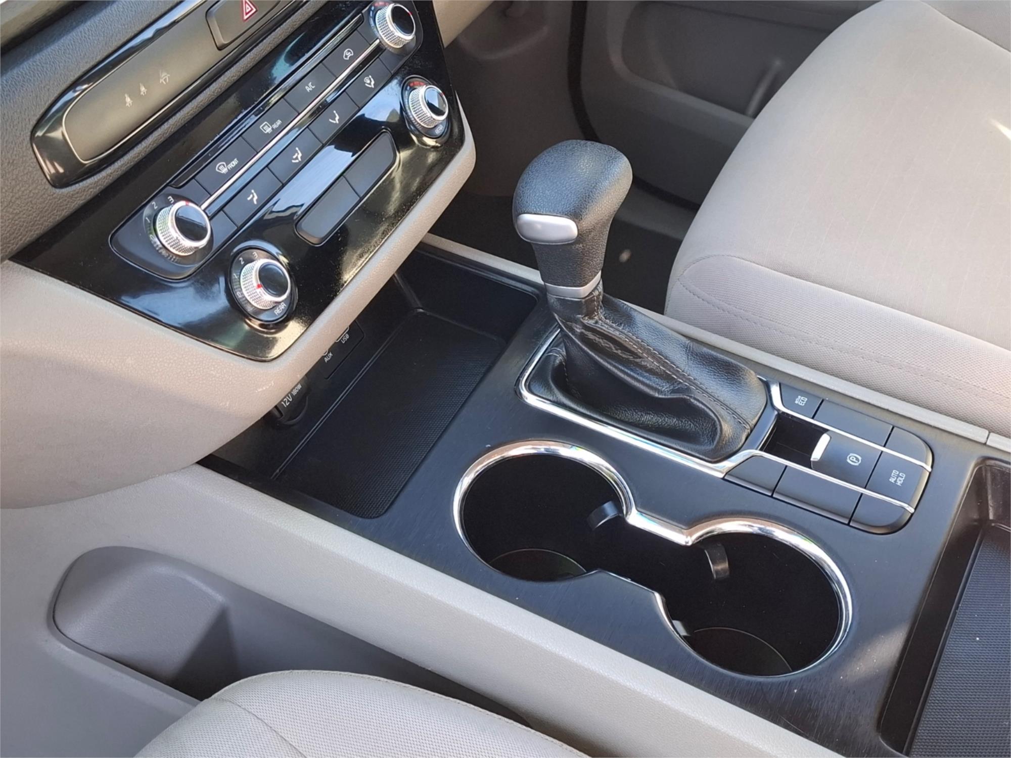 2019 KIA CARNIVAL YP PE MY19 S 8 SP AUTOMATIC 4D WAGON
