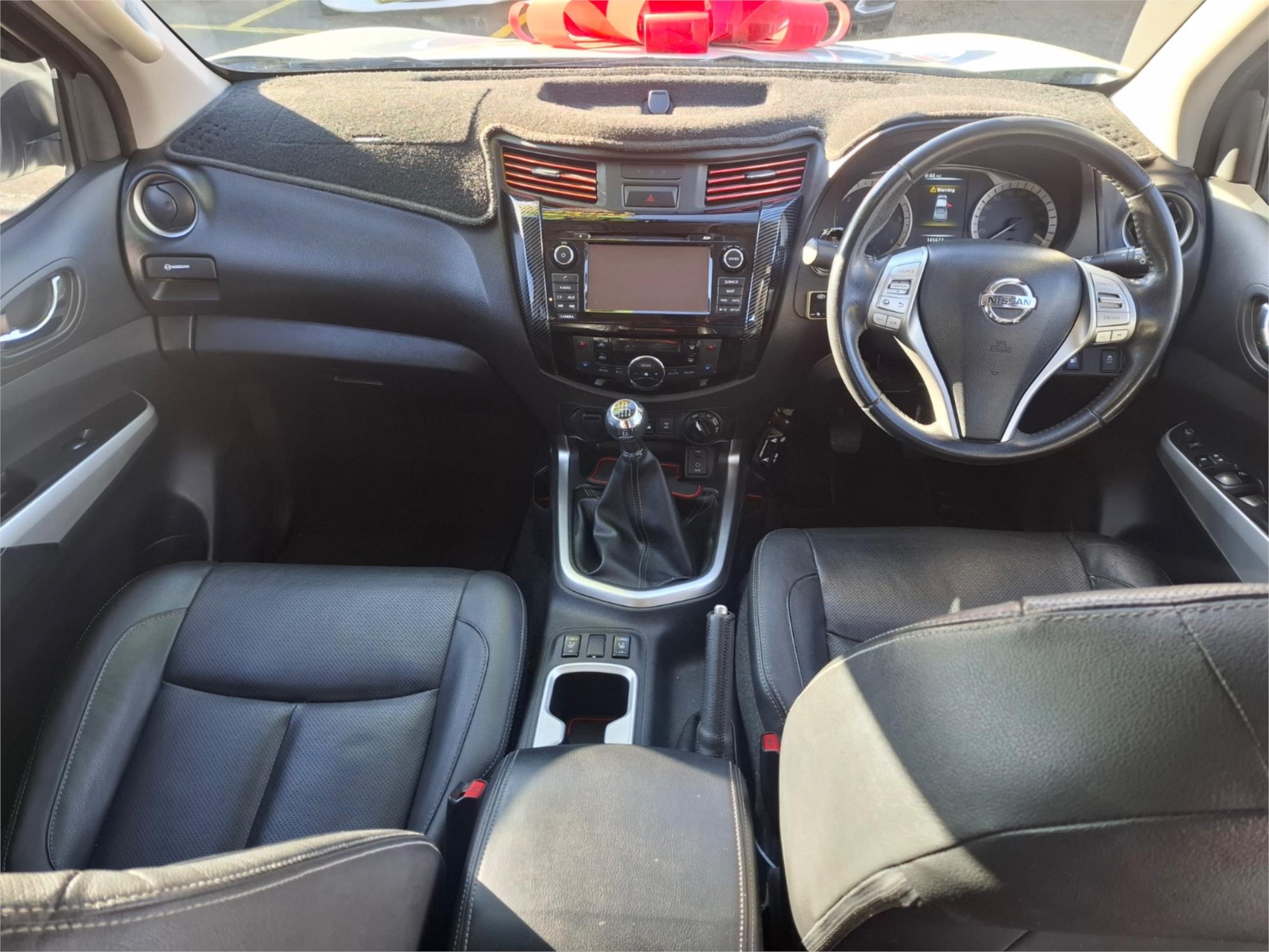 2018 NISSAN NAVARA D23 SERIES III MY18 ST (4x2) 6 SP MANUAL DUAL CAB P/UP