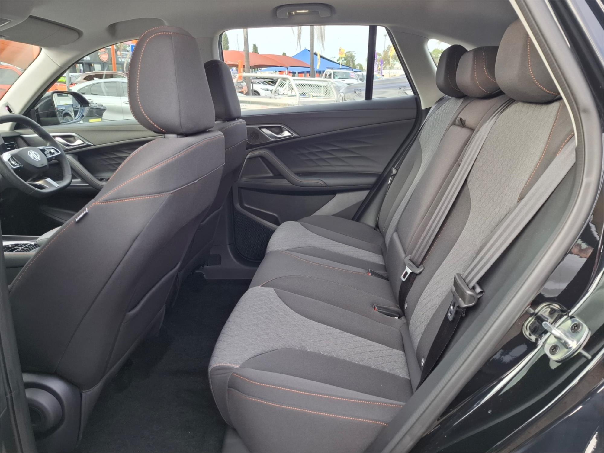 2024 MG HS AS33 MY24.5 VIBE 7 SP AUTO DUAL CLUTCH 4D WAGON