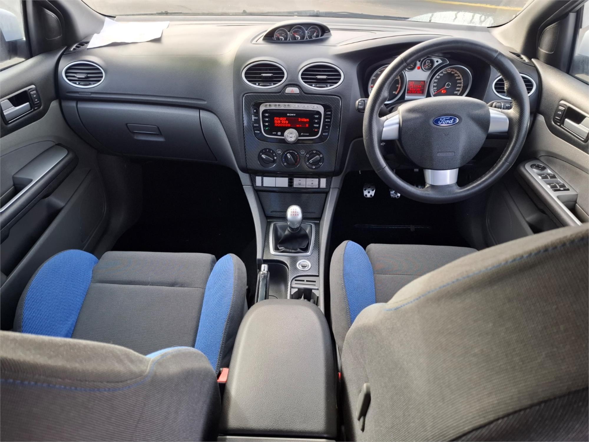 2010 FORD FOCUS LV XR5 TURBO 6 SP MANUAL 5D HATCHBACK