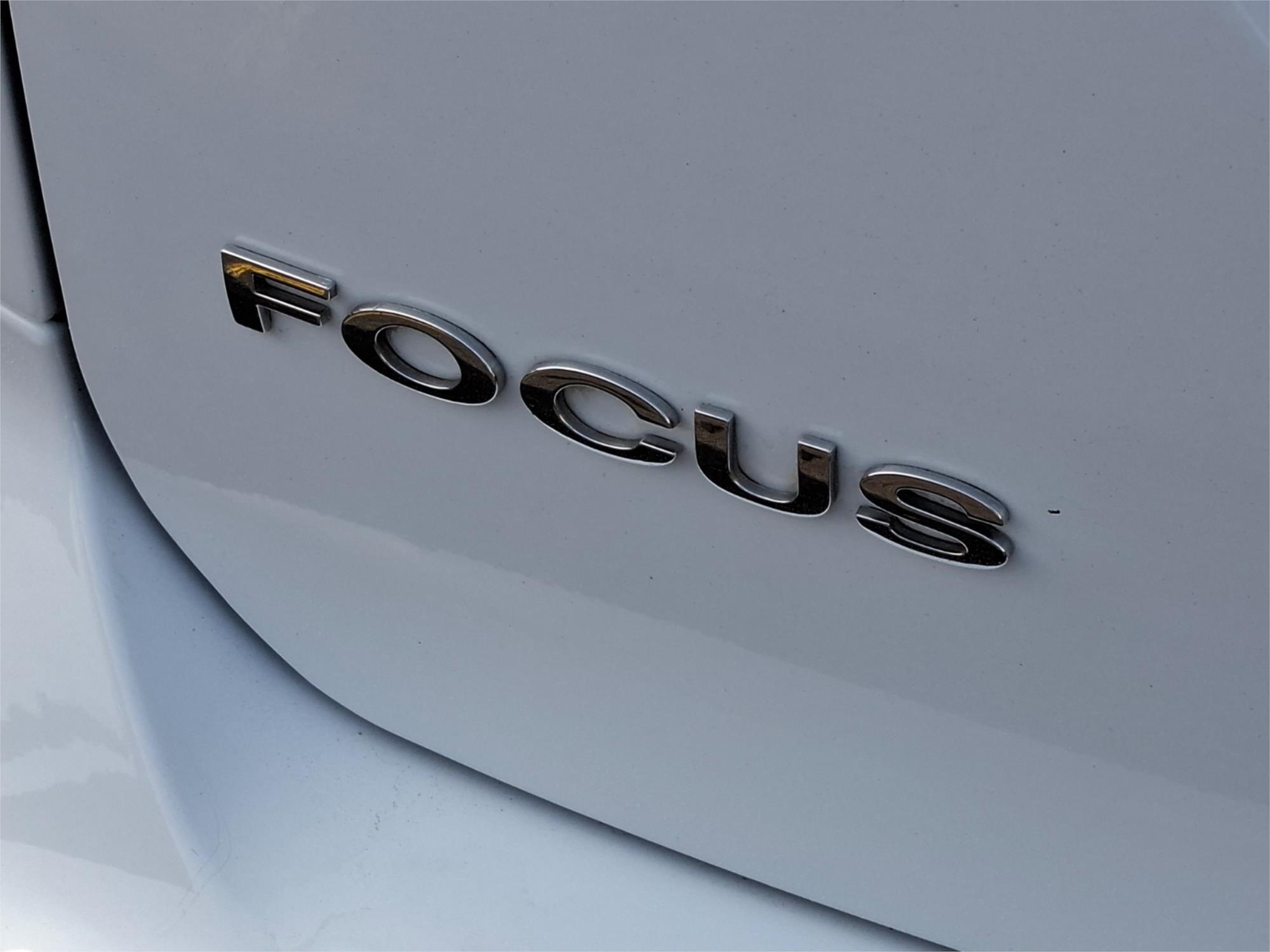 2010 FORD FOCUS LV XR5 TURBO 6 SP MANUAL 5D HATCHBACK