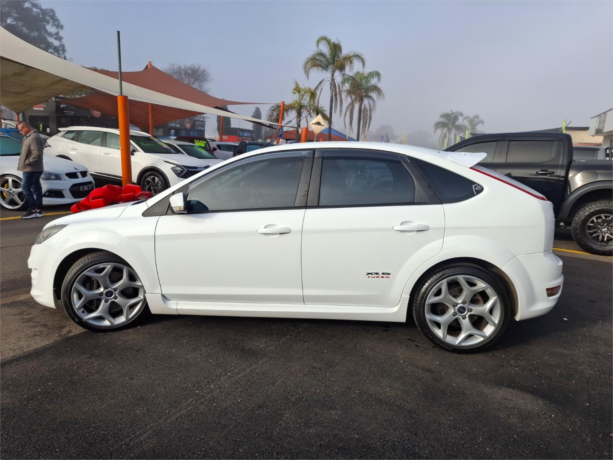 2010 FORD FOCUS LV XR5 TURBO 6 SP MANUAL 5D HATCHBACK