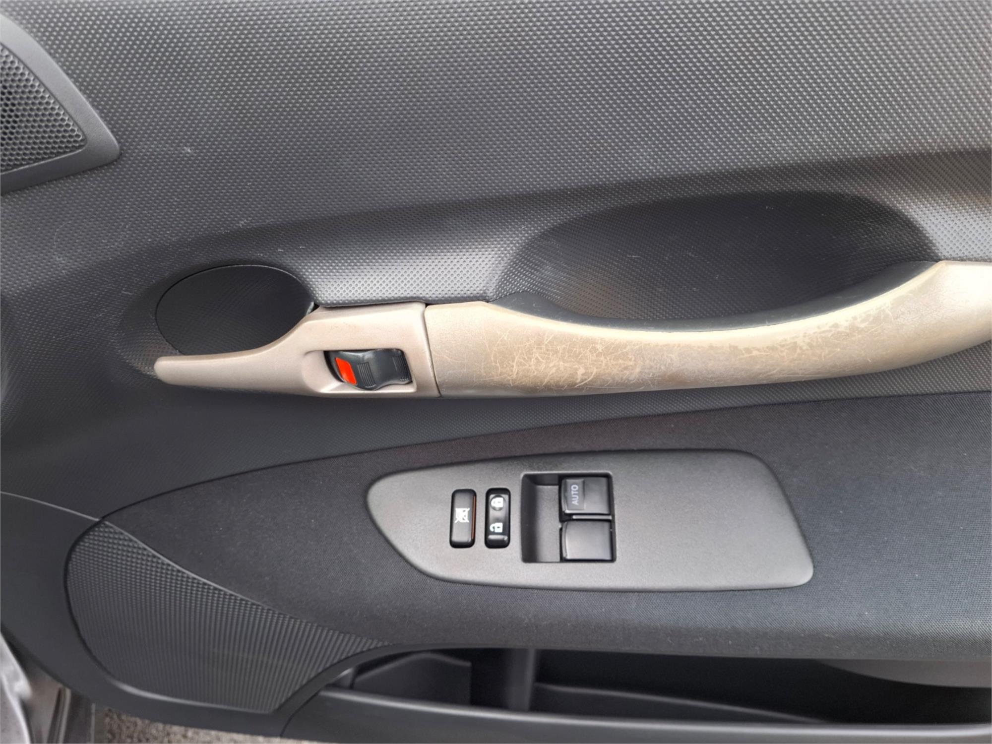 2007 TOYOTA COROLLA ZRE152R ASCENT 4 SP AUTOMATIC 5D HATCHBACK