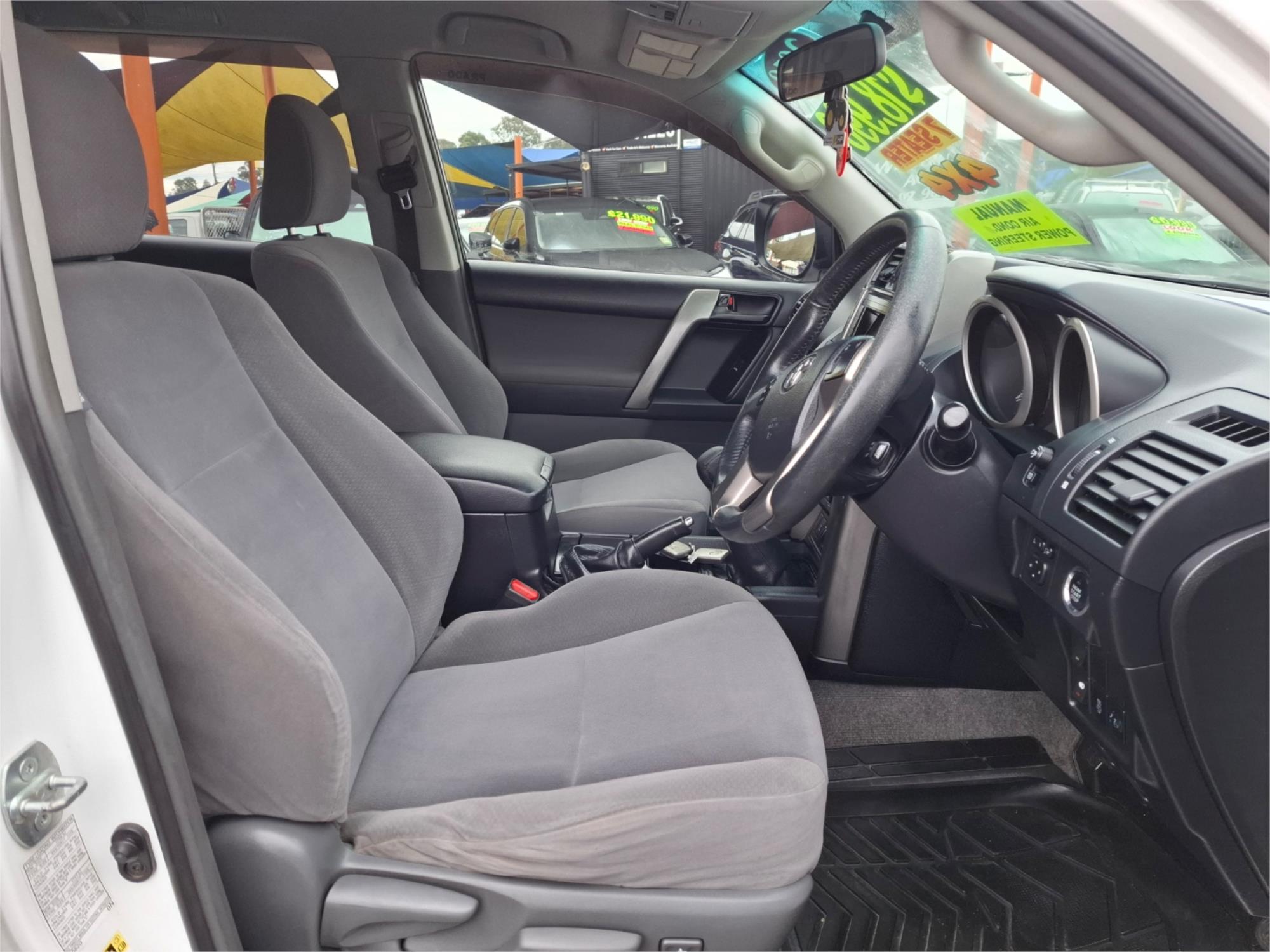 2010 TOYOTA LANDCRUISER KDJ150R PRADO GXL (4x4) 6 SP MANUAL 4D WAGON