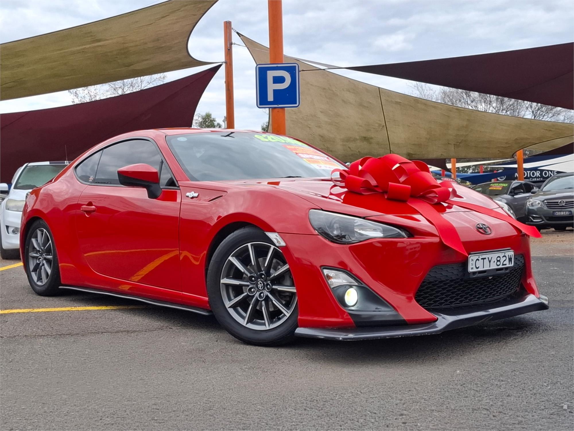 2014 TOYOTA 86 ZN6 MY14 GT 6 SP AUTO SEQUENTIAL 2D COUPE