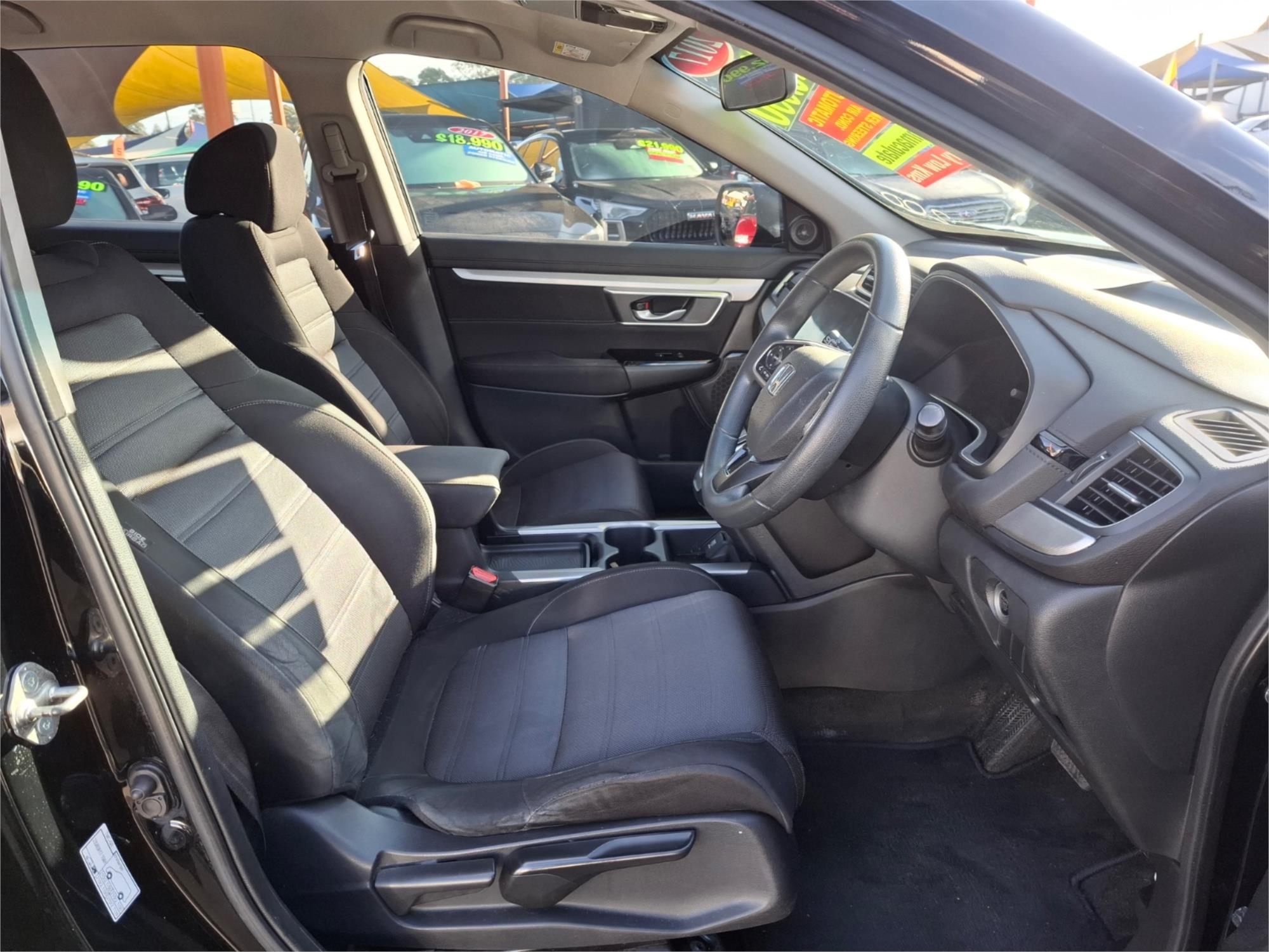 2017 HONDA CR-V MY18 VTi (2WD) CONTINUOUS VARIABLE 4D WAGON