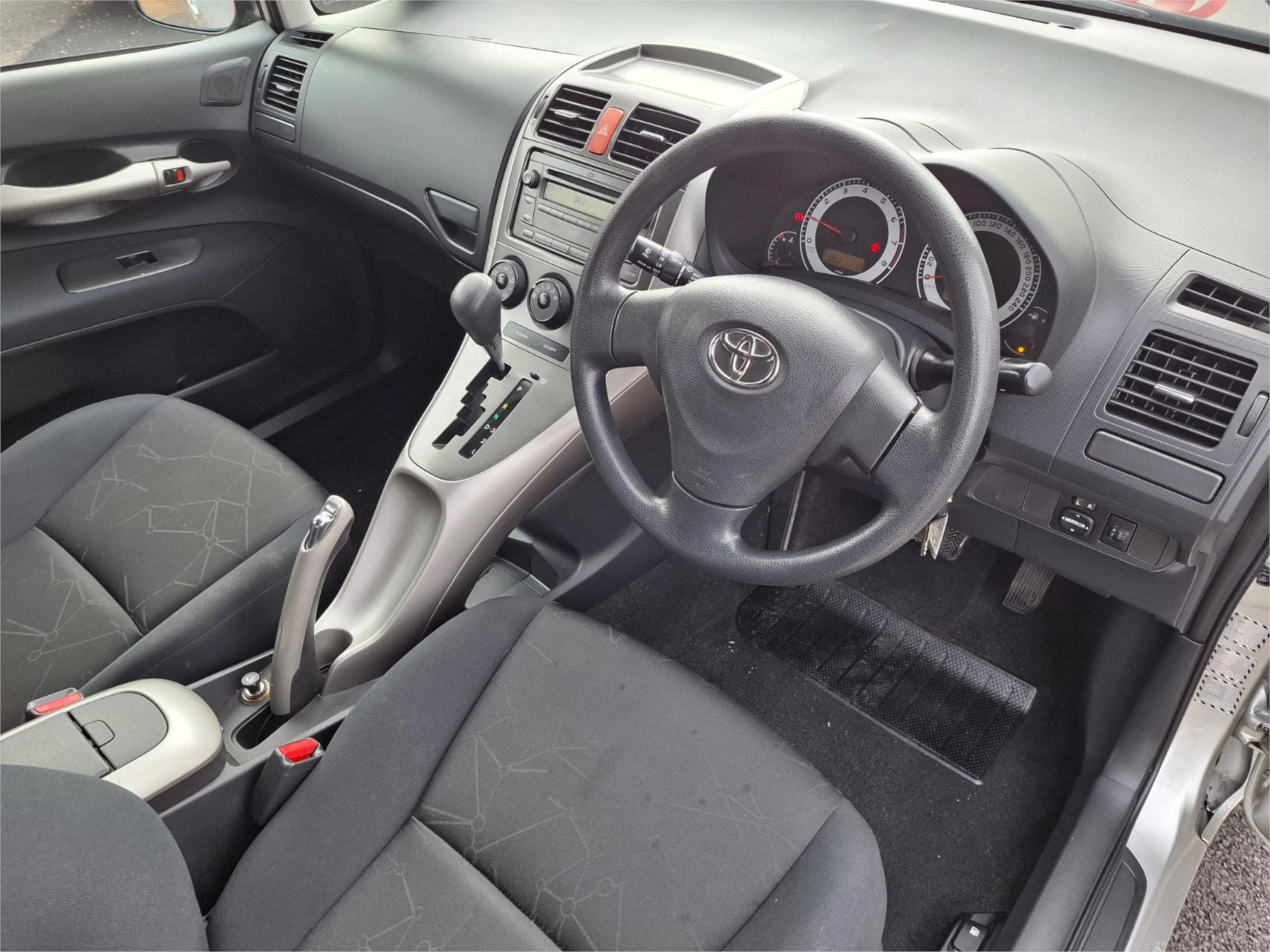 2008 TOYOTA COROLLA ZRE152R ASCENT 4 SP AUTOMATIC 5D HATCHBACK