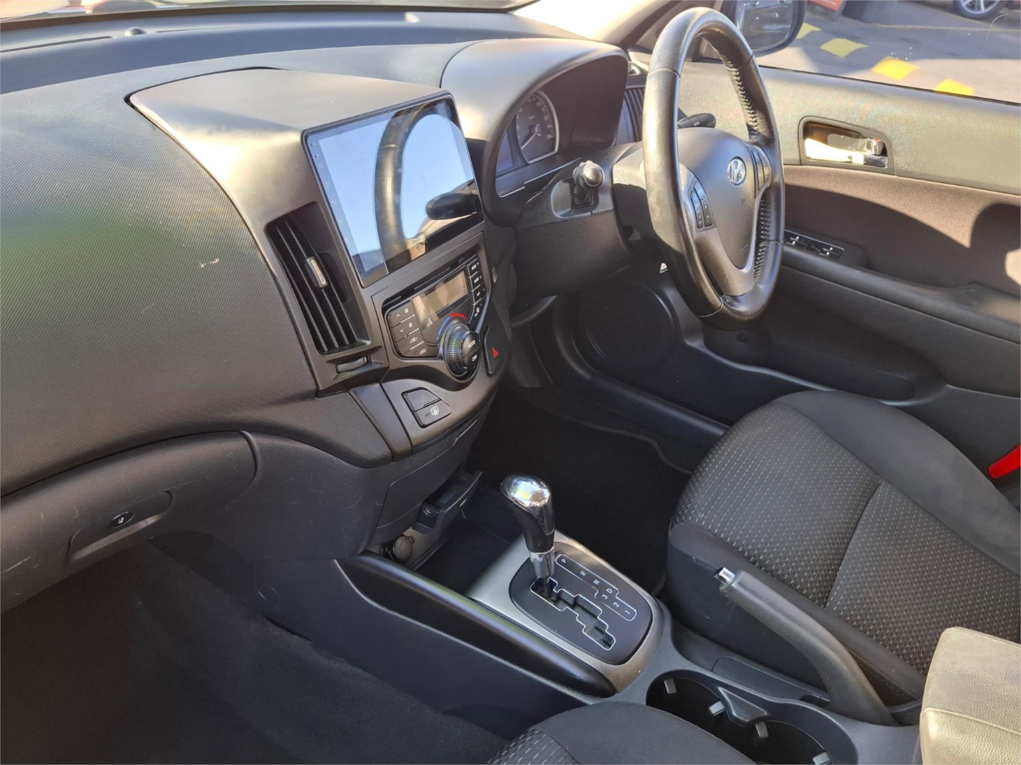2009 HYUNDAI i30 FD MY09 SX 4 SP AUTOMATIC 5D HATCHBACK