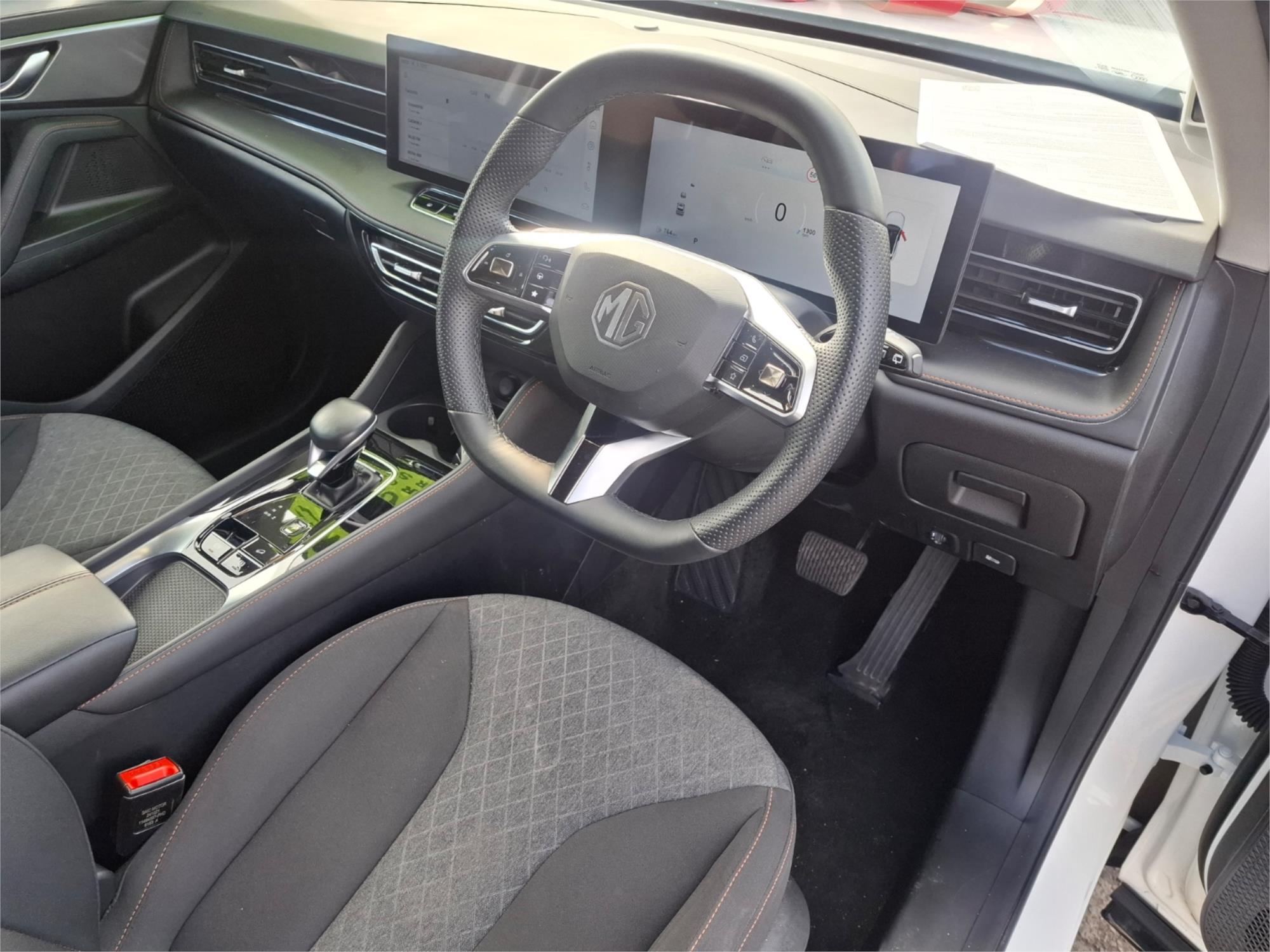 2025 MG HS AS33 MY25 VIBE 7 SP AUTO DUAL CLUTCH 4D WAGON