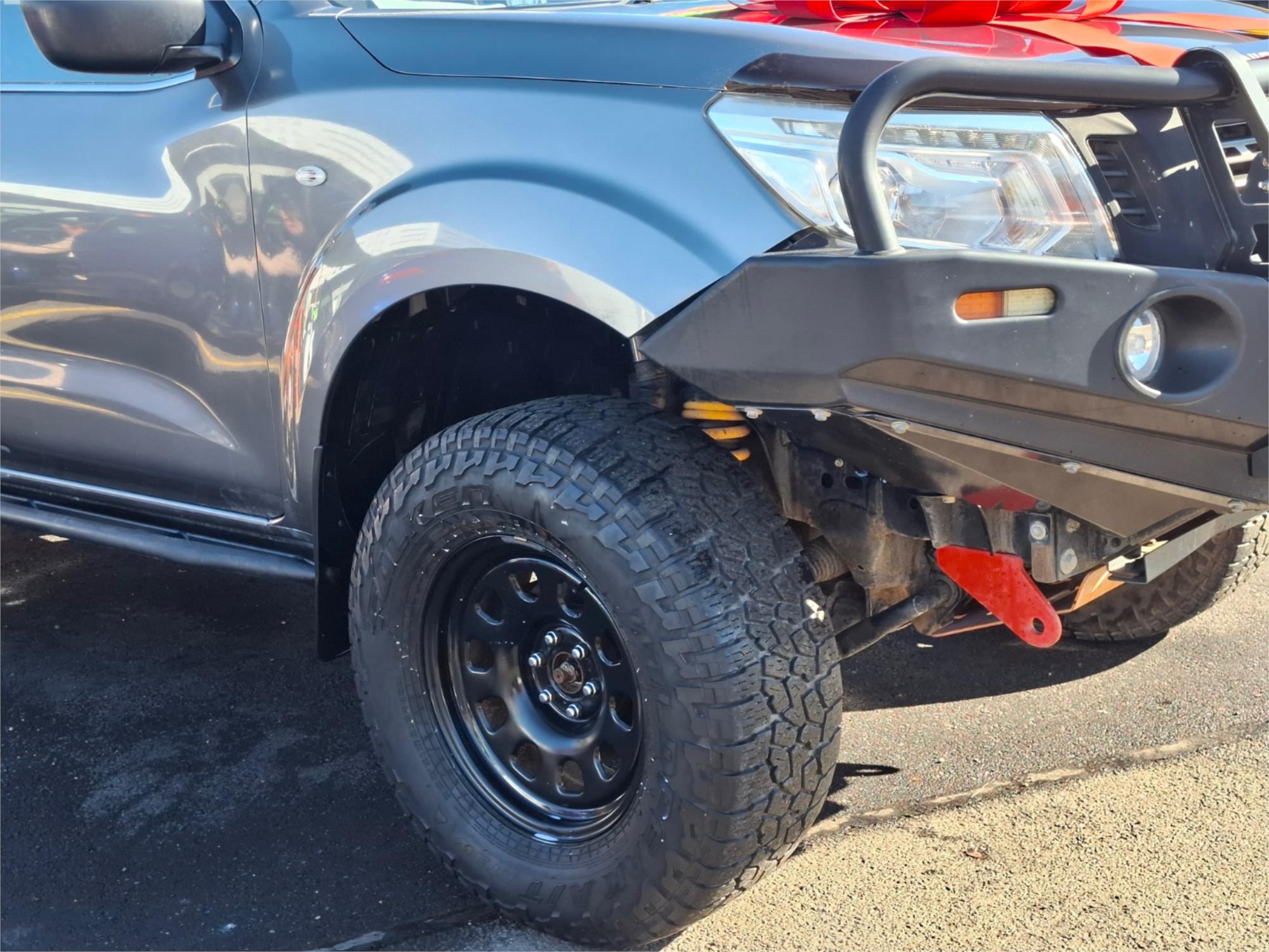 2017 NISSAN NAVARA D23 SERIES II ST (4x2) 6 SP MANUAL DUAL CAB UTILITY
