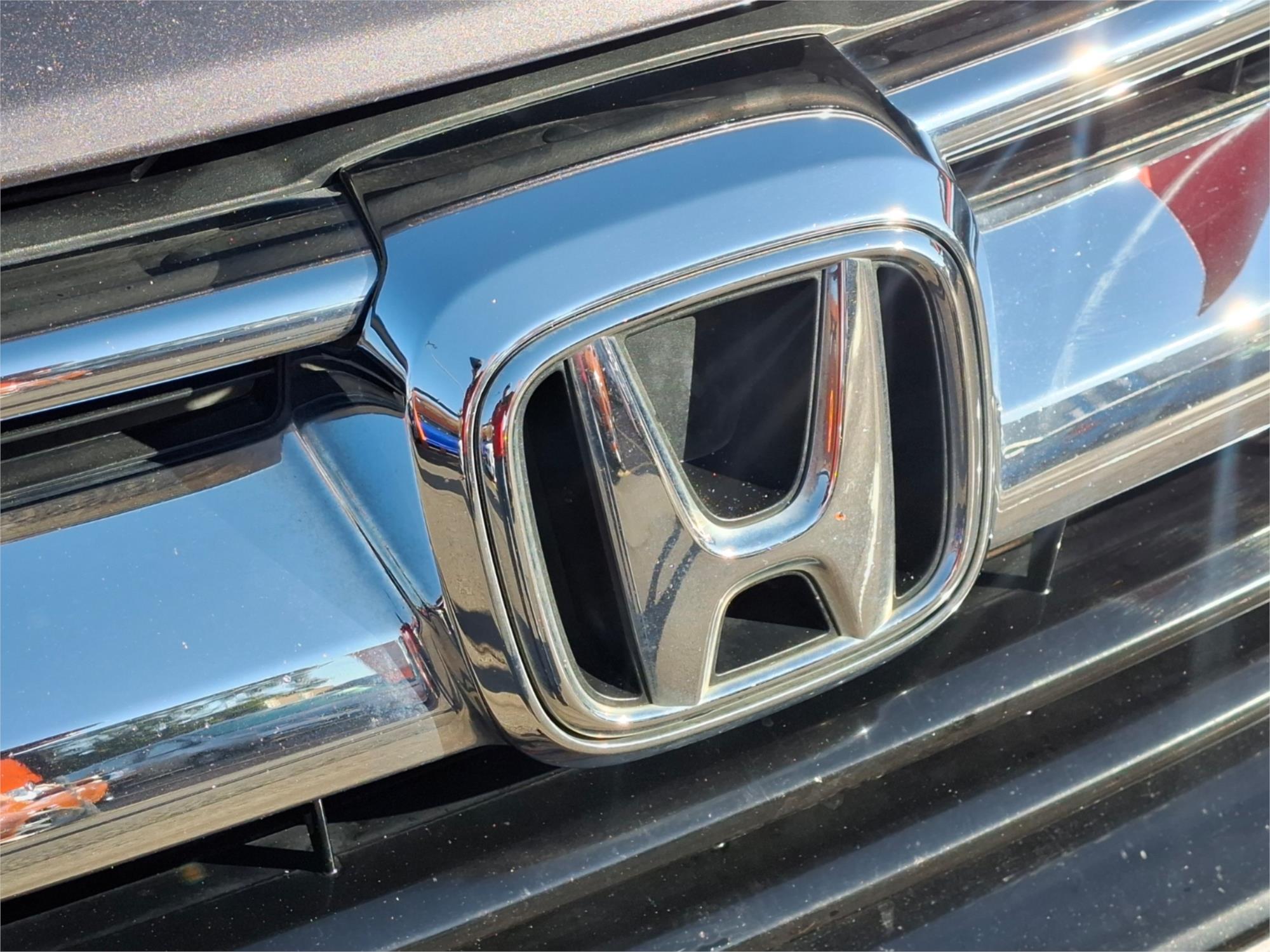 2017 HONDA CR-V MY18 VTi (2WD) CONTINUOUS VARIABLE 4D WAGON