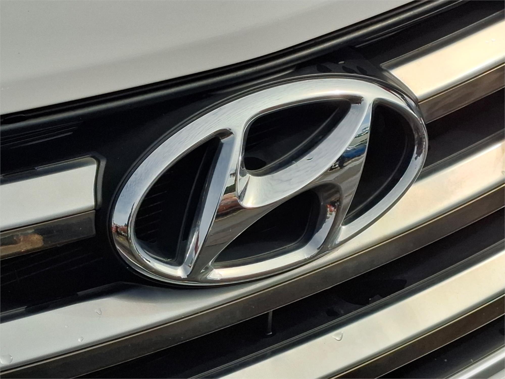 2016 HYUNDAI SANTA FE DM SERIES II (DM3) HIGHLANDER CRDi (4x4) 6 SP AUTOMATIC 4D WAGON