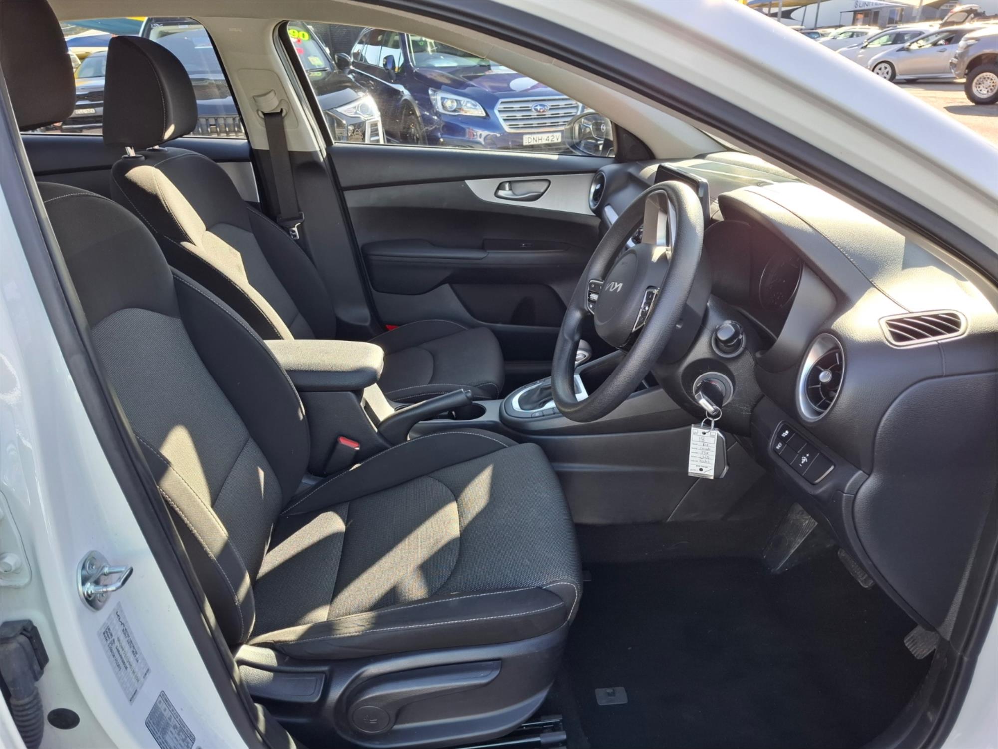 2024 KIA CERATO BD MY24 S 6 SP AUTOMATIC 5D HATCHBACK
