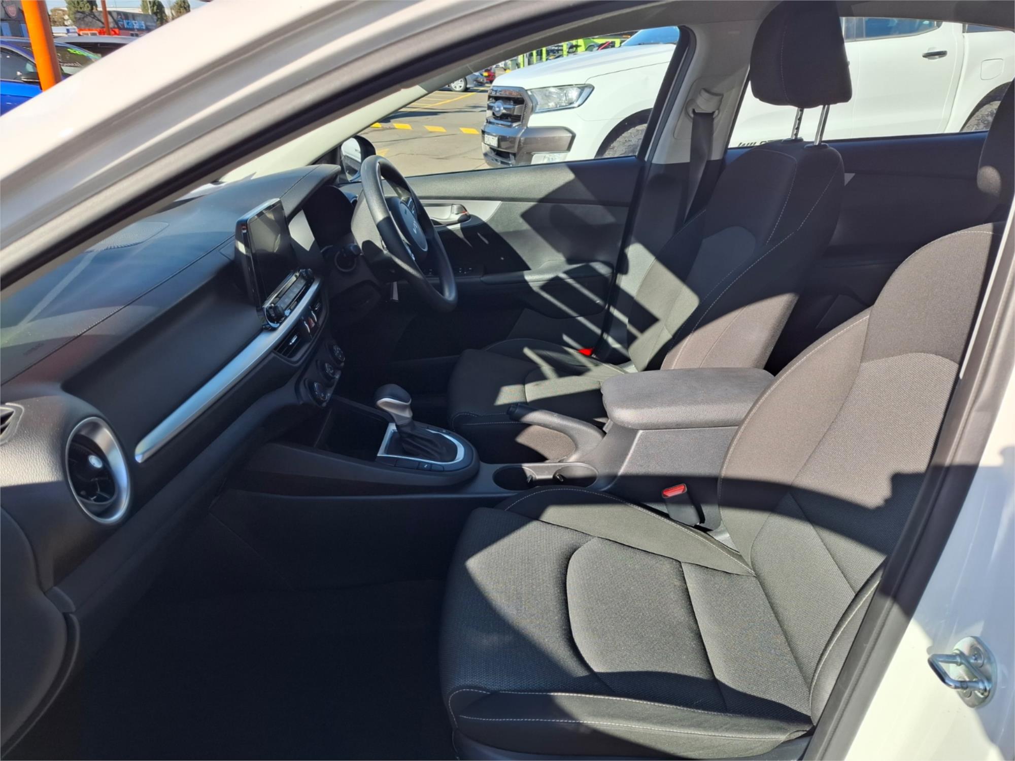 2024 KIA CERATO BD MY24 S 6 SP AUTOMATIC 5D HATCHBACK
