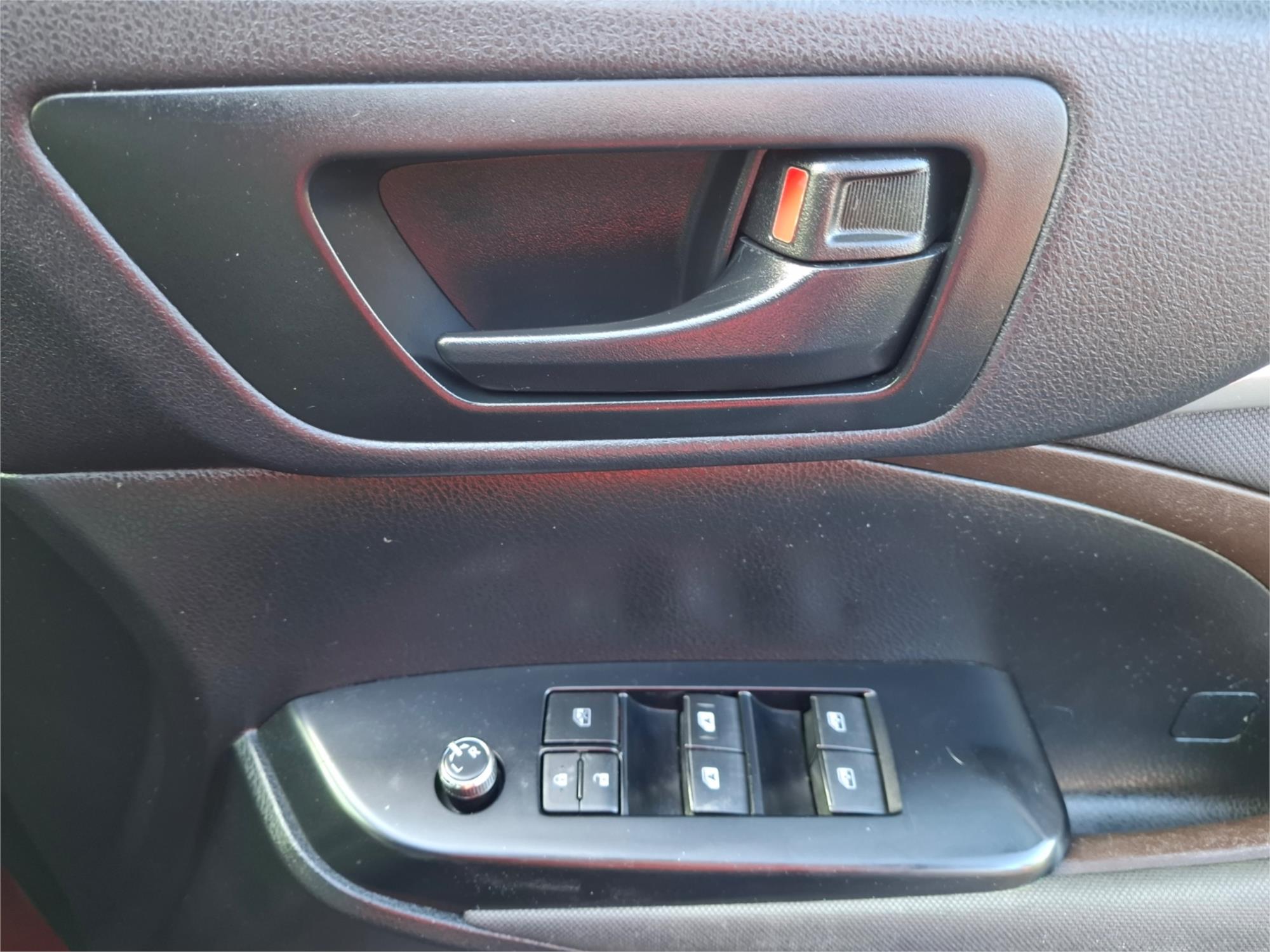 2014 TOYOTA KLUGER GSU50R GXL (4x2) 6 SP AUTOMATIC 4D WAGON