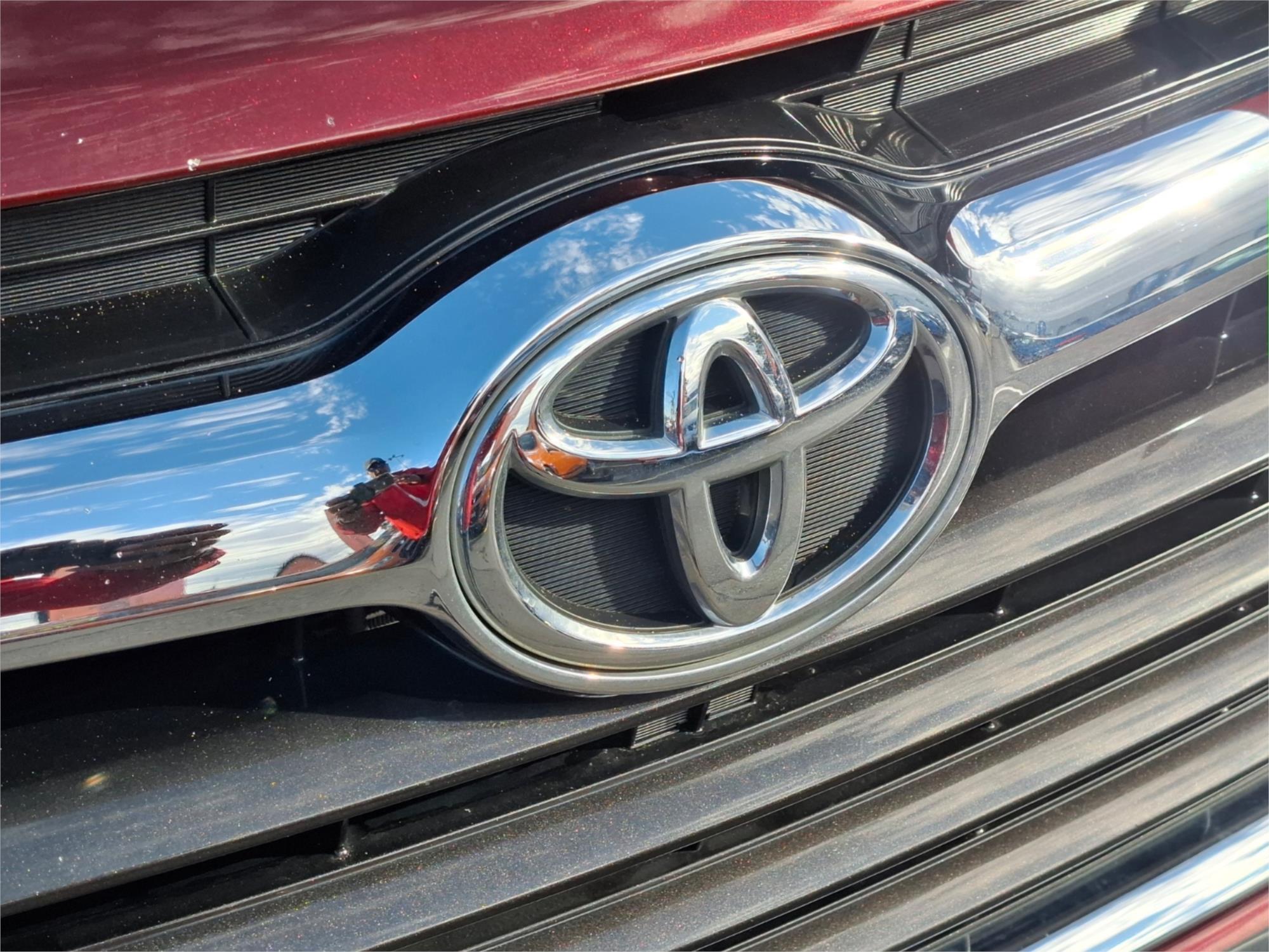 2014 TOYOTA KLUGER GSU50R GXL (4x2) 6 SP AUTOMATIC 4D WAGON