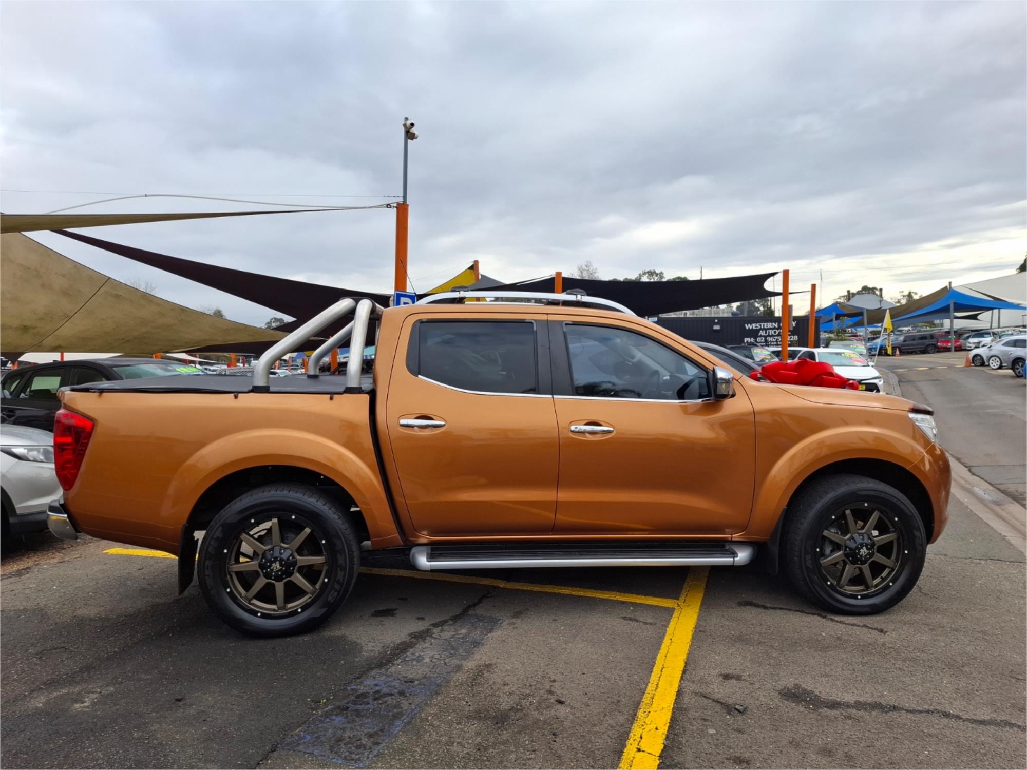 2015 NISSAN NAVARA NP300 D23 ST-X (4x2) 7 SP AUTOMATIC DUAL CAB UTILITY