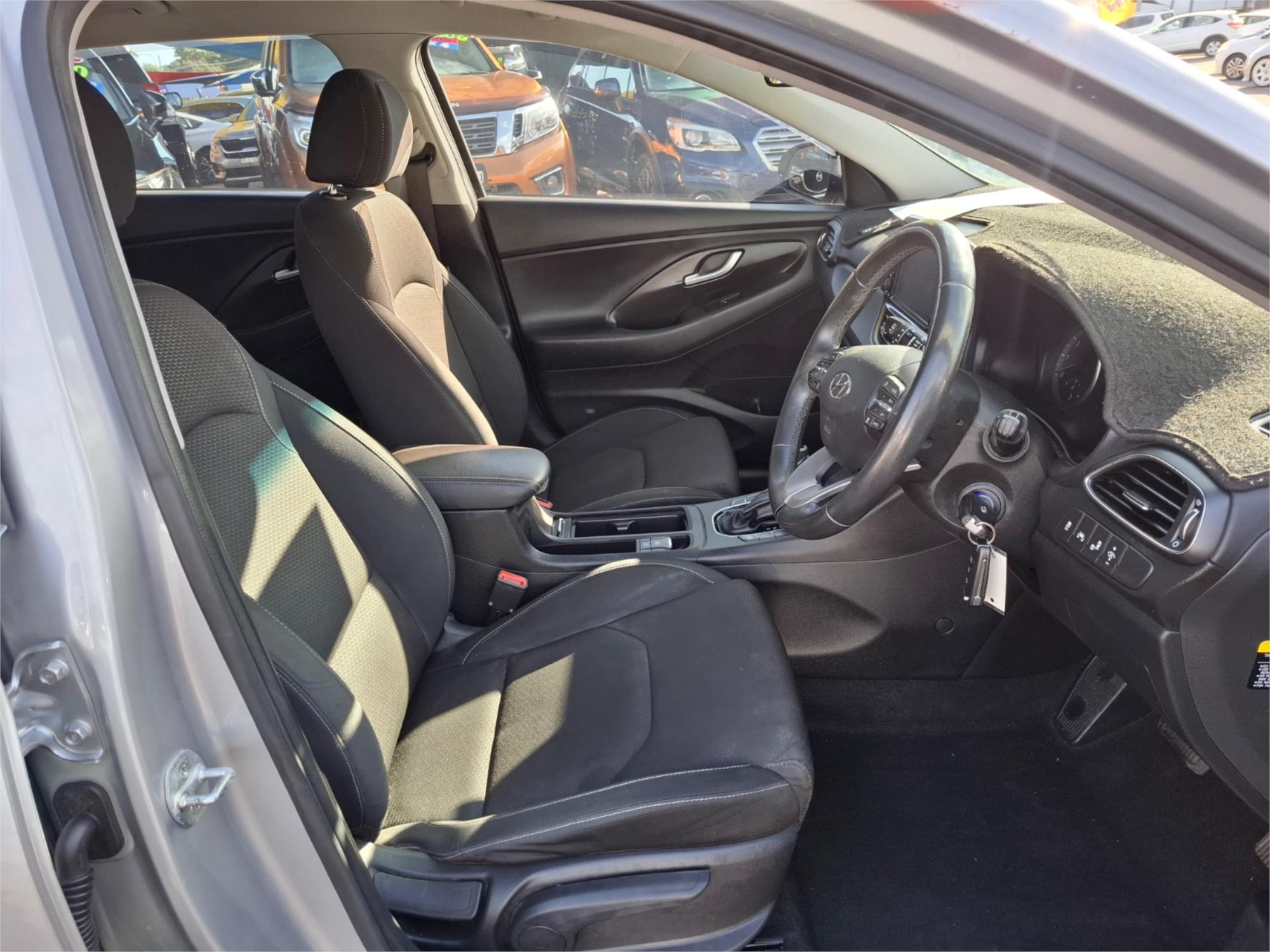 2019 HYUNDAI i30 PD2 MY19 ACTIVE 6 SP AUTOMATIC 4D HATCHBACK