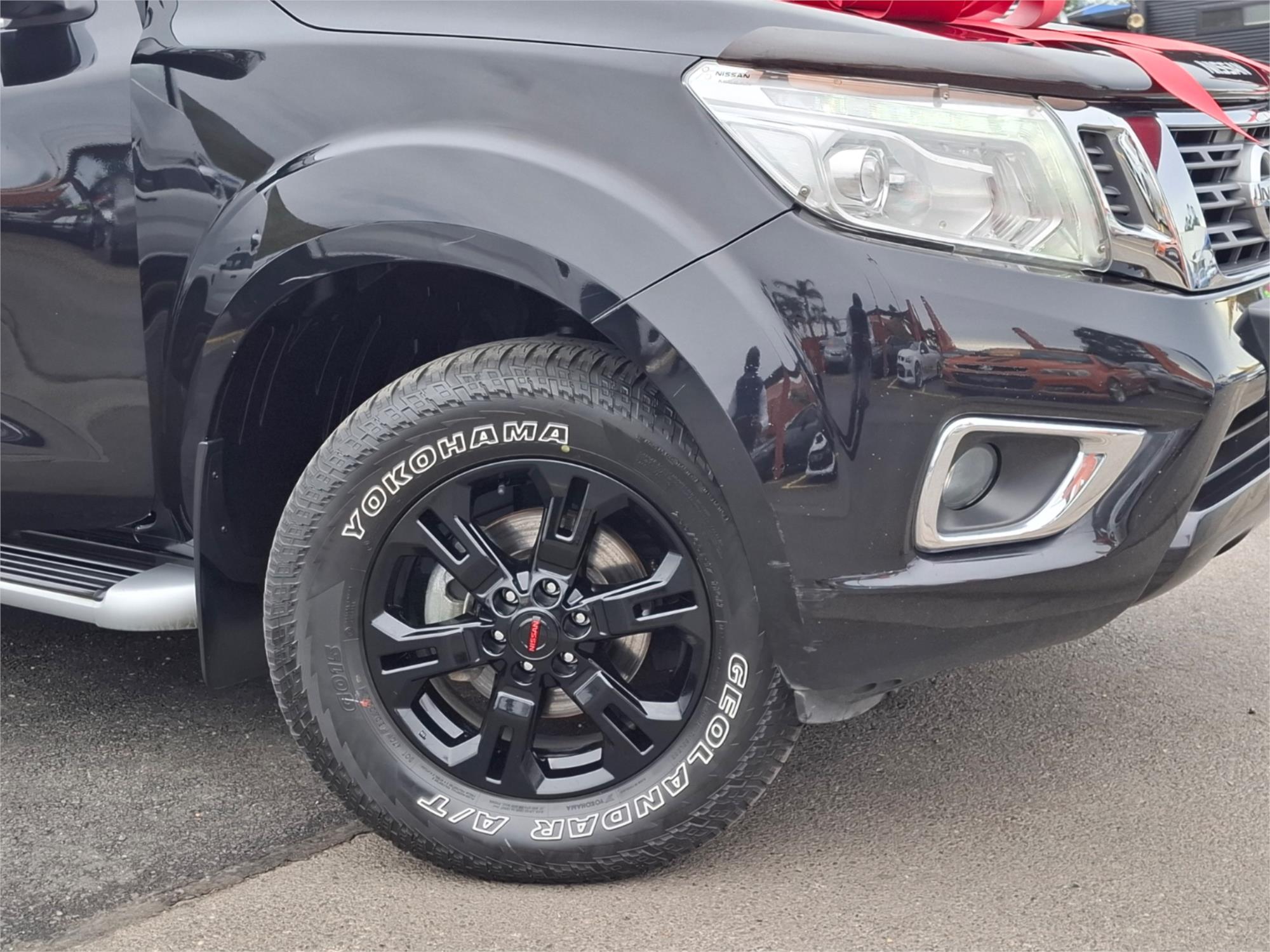 2015 NISSAN NAVARA NP300 D23 ST-X (4x2) 6 SP MANUAL DUAL CAB UTILITY
