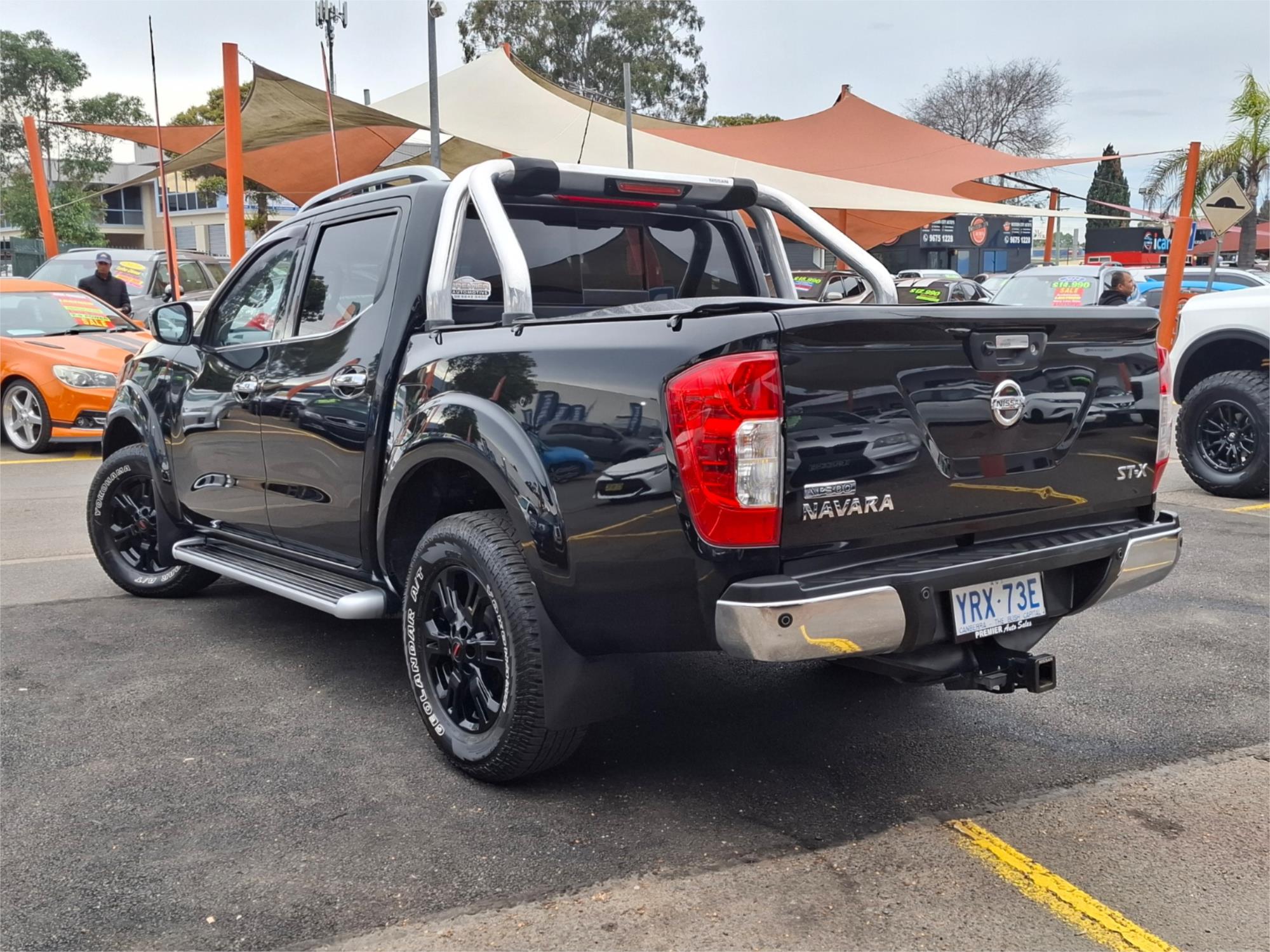 2015 NISSAN NAVARA NP300 D23 ST-X (4x2) 6 SP MANUAL DUAL CAB UTILITY