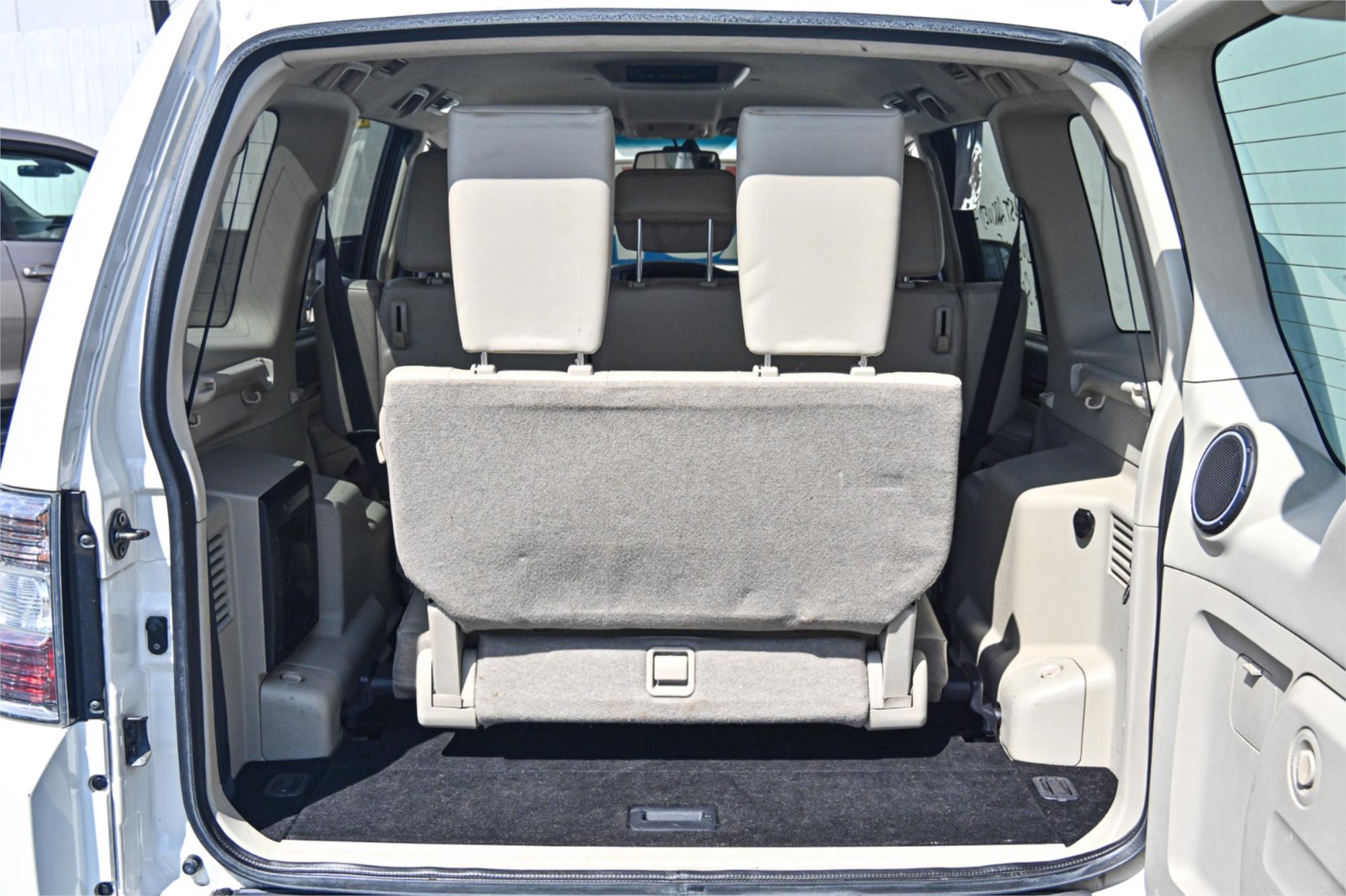 2010 MITSUBISHI PAJERO NT MY10 EXCEED LWB (4x4) 5 SP AUTO SPORTS MODE 4D WAGON
