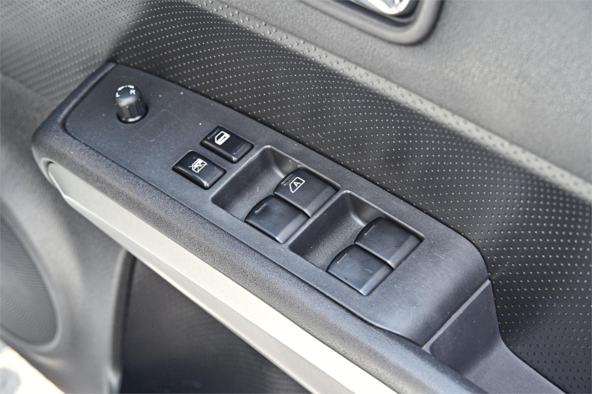 2010 NISSAN X-TRAIL T31 MY11 TS (4x4) 6 SP AUTOMATIC 4D WAGON