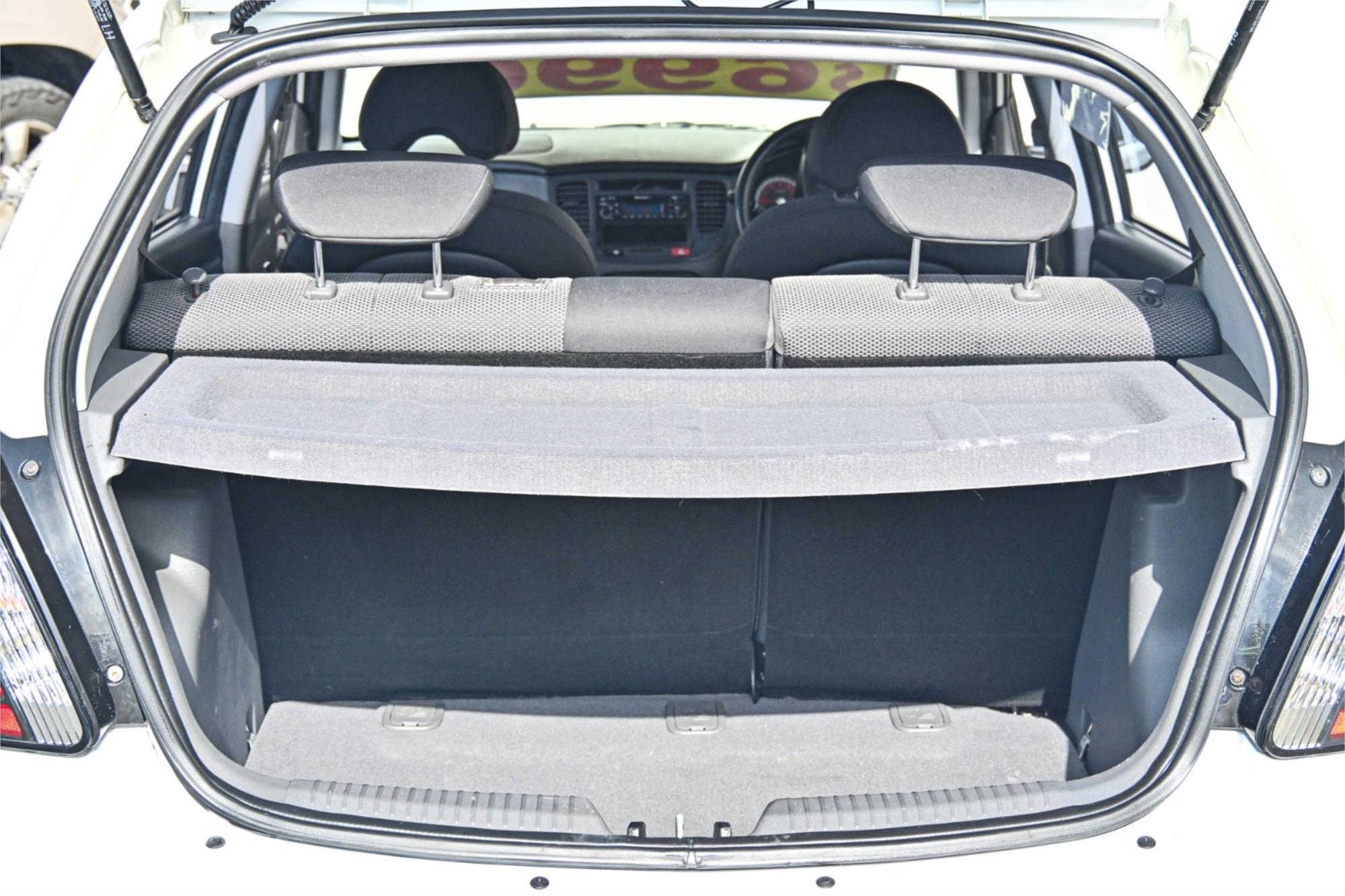 2010 KIA RIO JB MY10 S 4 SP AUTOMATIC 5D HATCHBACK