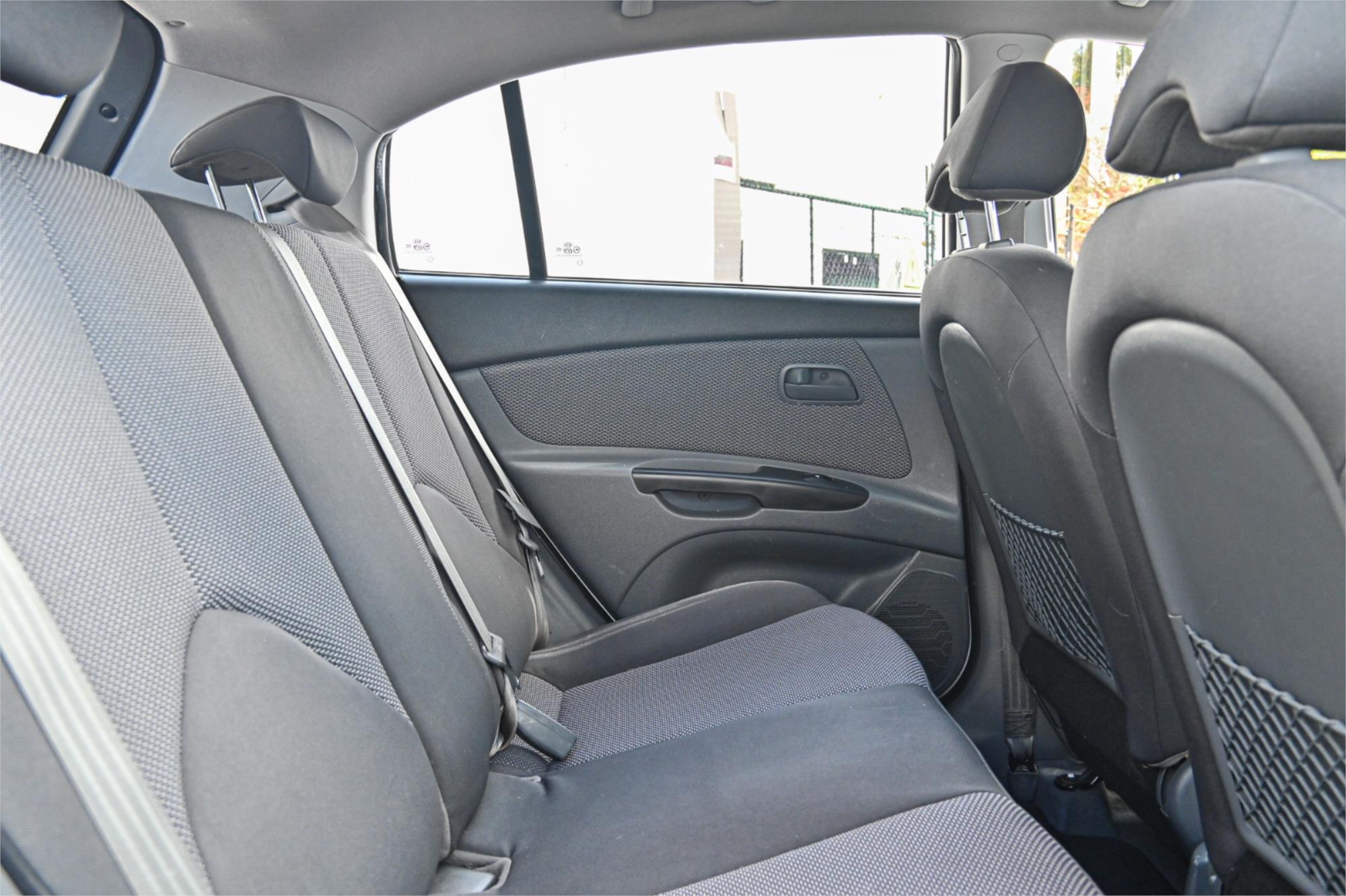 2010 KIA RIO JB MY10 S 4 SP AUTOMATIC 5D HATCHBACK