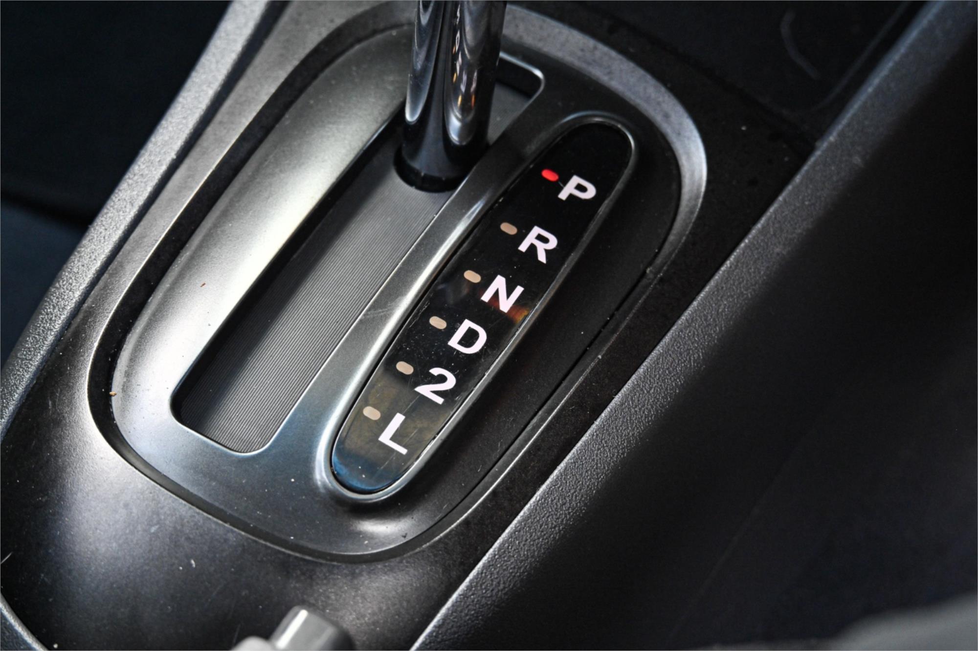 2010 KIA RIO JB MY10 S 4 SP AUTOMATIC 5D HATCHBACK