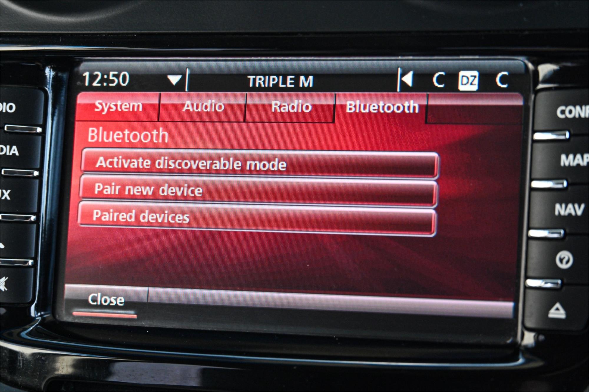 2011 HOLDEN COMMODORE VE II MY12 SV6 6 SP AUTOMATIC 4D SEDAN