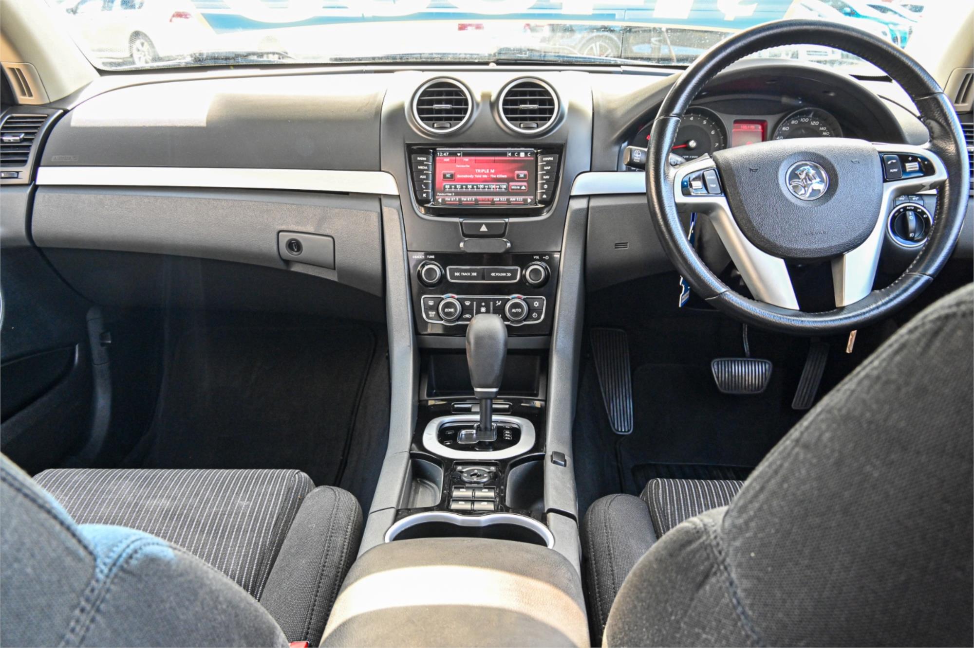 2011 HOLDEN COMMODORE VE II MY12 SV6 6 SP AUTOMATIC 4D SEDAN