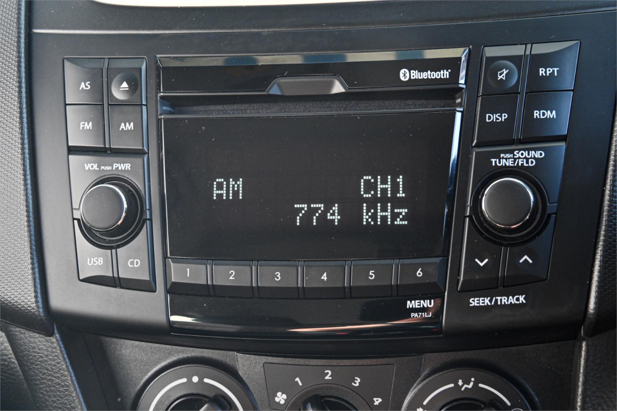 2015 SUZUKI SWIFT FZ GL 5 SP MANUAL 5D HATCHBACK