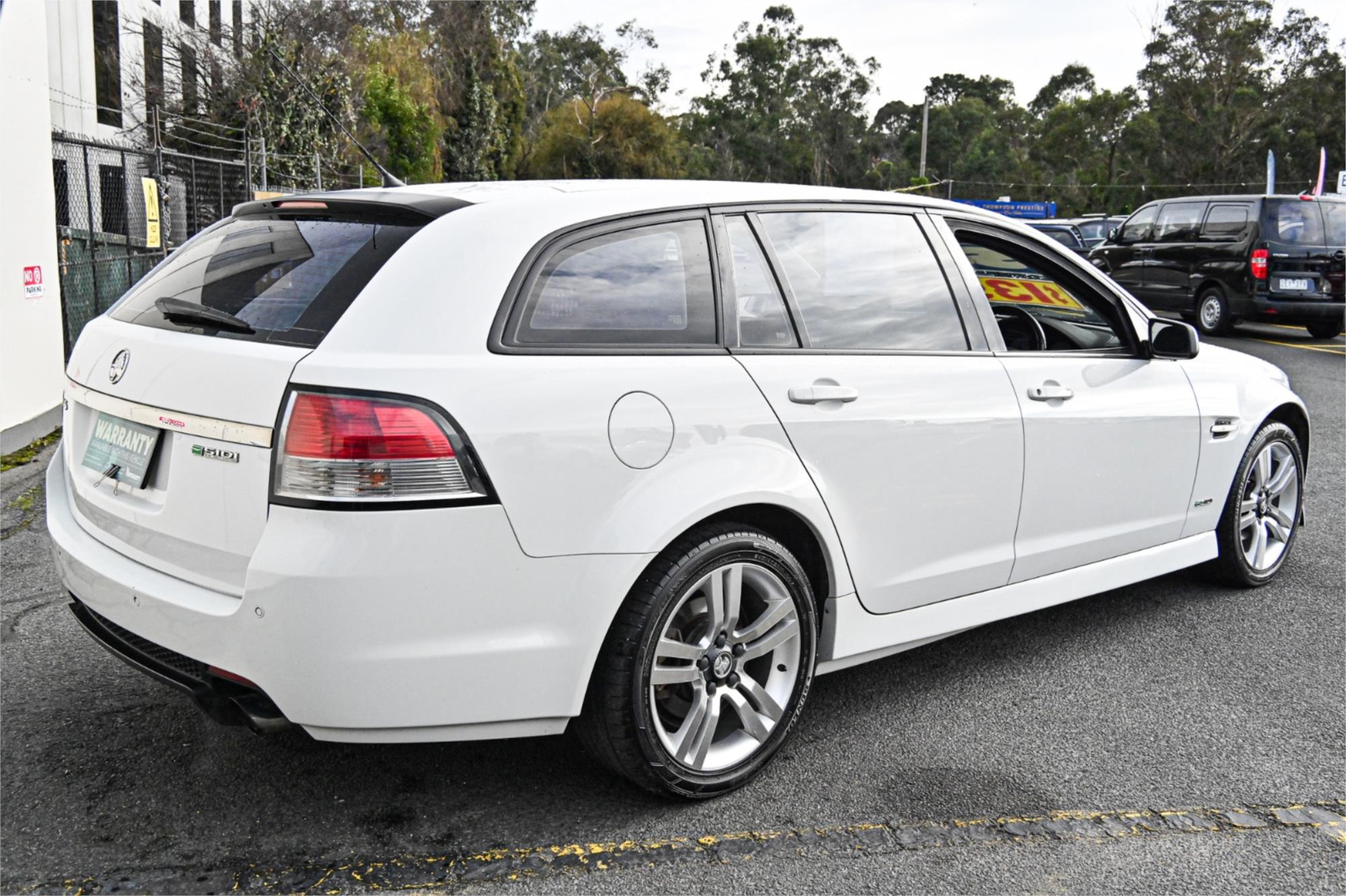 2010 HOLDEN COMMODORE VE II SV6 6 SP AUTOMATIC 4D SEDAN