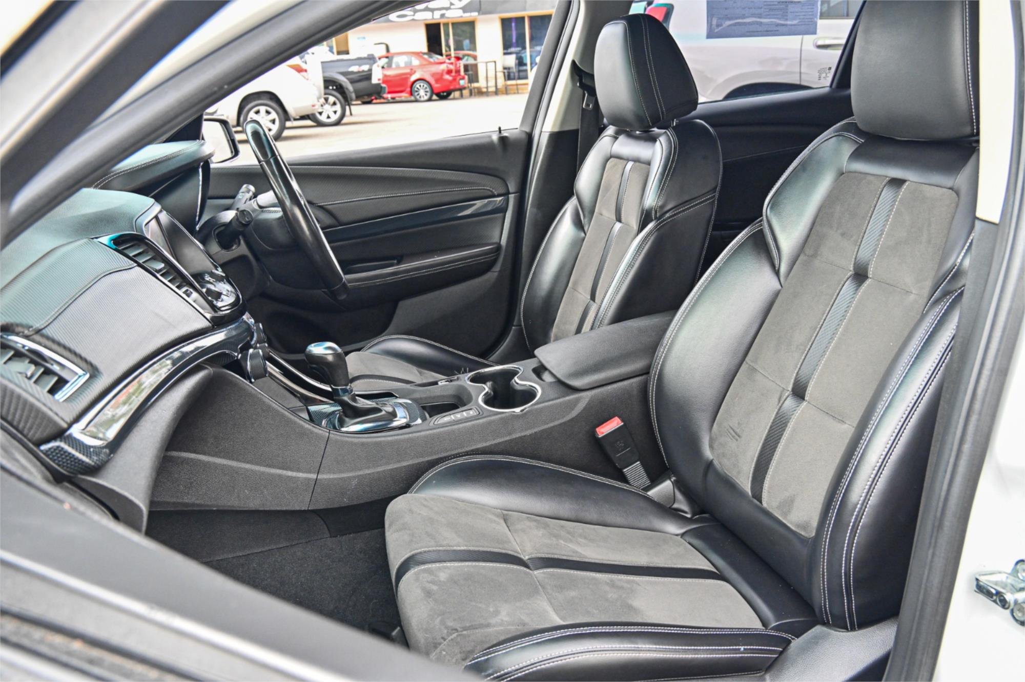 2015 HOLDEN COMMODORE VF II SV6 6 SP AUTOMATIC 4D SPORTWAGON
