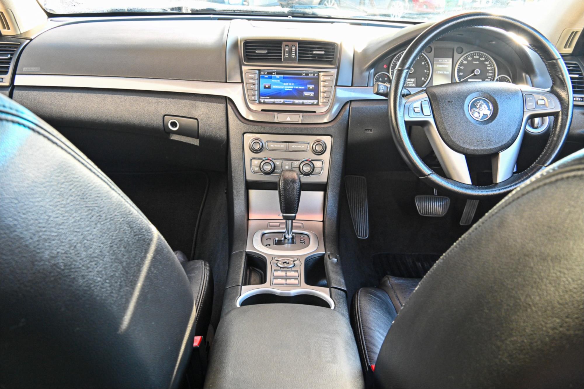 2012 HOLDEN CALAIS VE II MY12 6 SP AUTOMATIC 4D SPORTWAGON