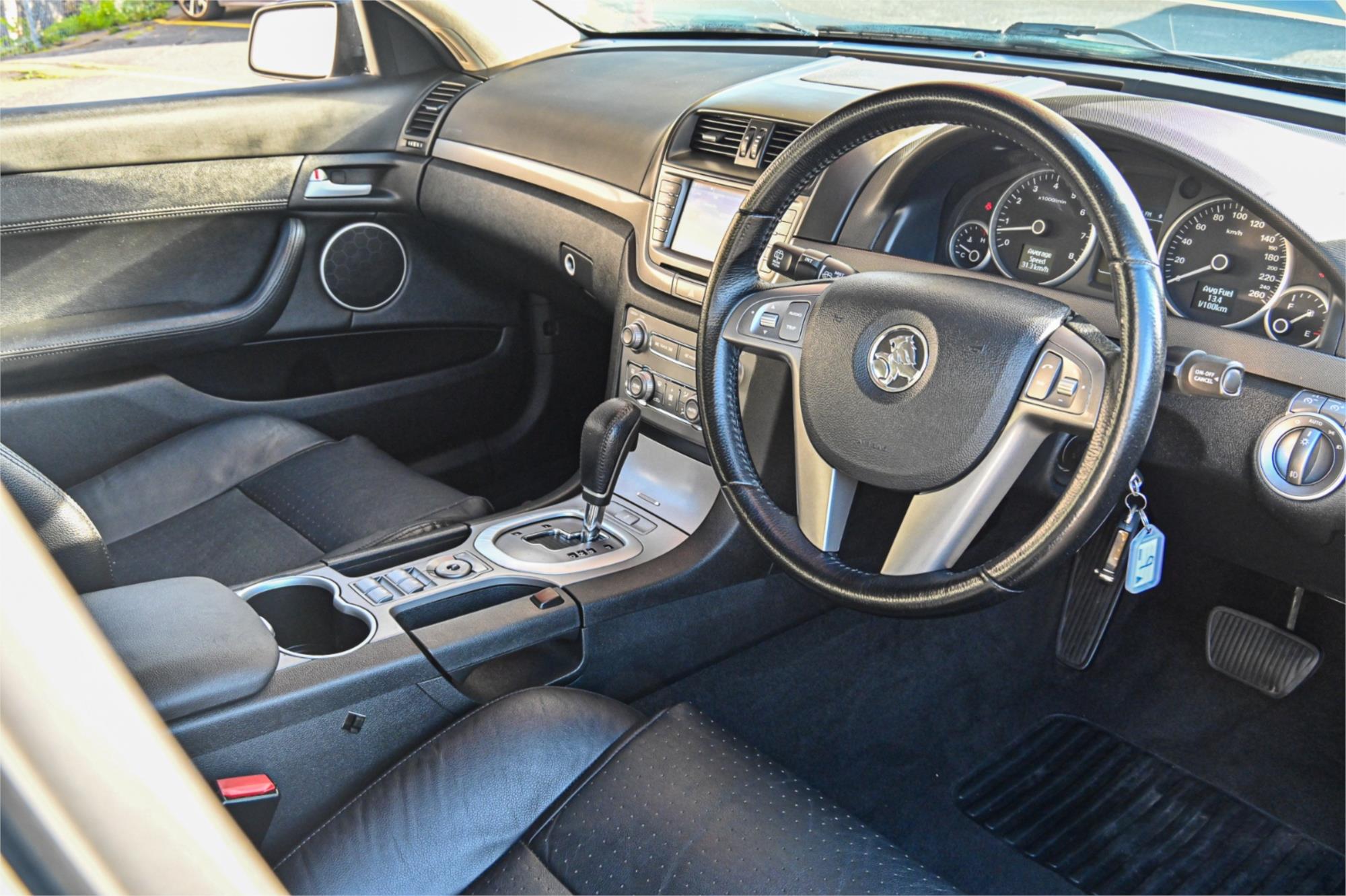 2012 HOLDEN CALAIS VE II MY12 6 SP AUTOMATIC 4D SPORTWAGON