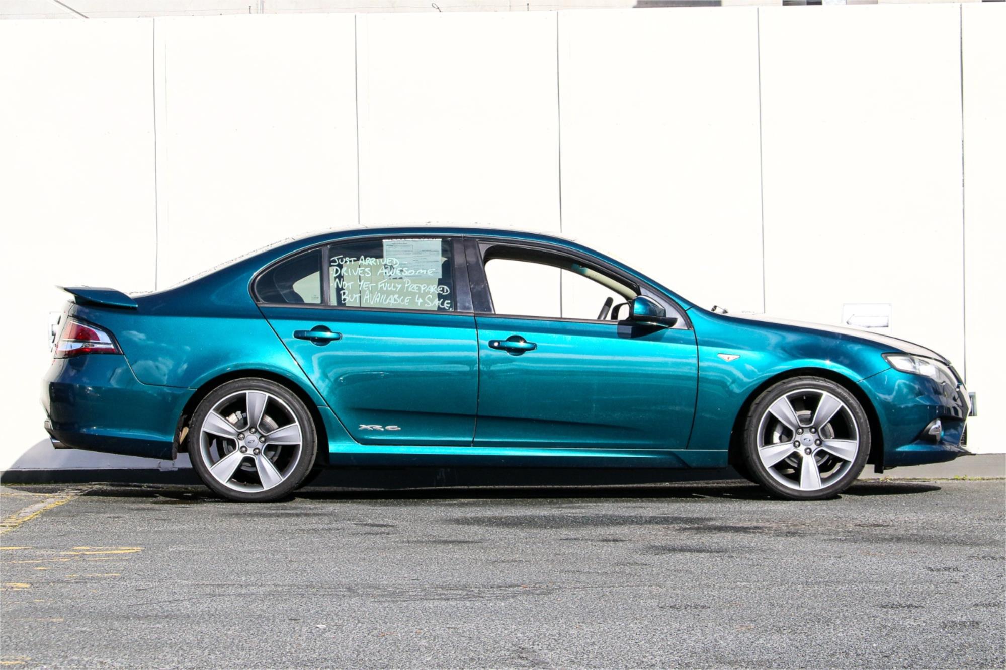 2009 FORD FALCON FG XR6 5 SP AUTO SEQ SPORT SHIFT 4D SEDAN