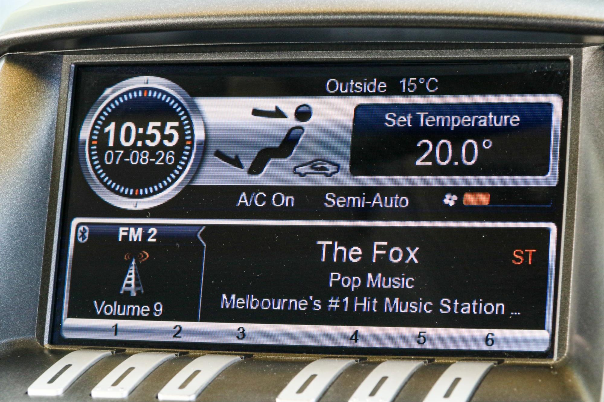 2009 FORD FALCON FG XR6 5 SP AUTO SEQ SPORT SHIFT 4D SEDAN