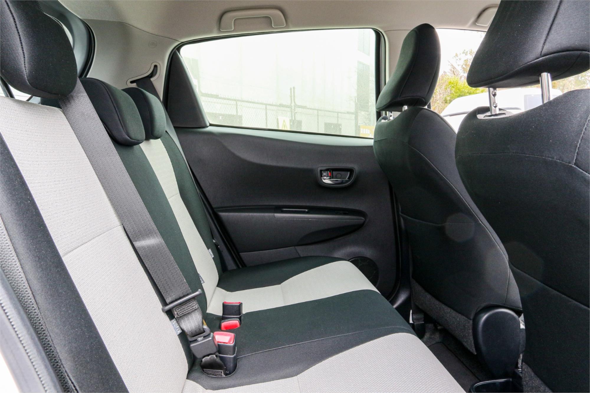 2011 TOYOTA YARIS NCP131R YRS 4 SP AUTOMATIC 3D HATCHBACK