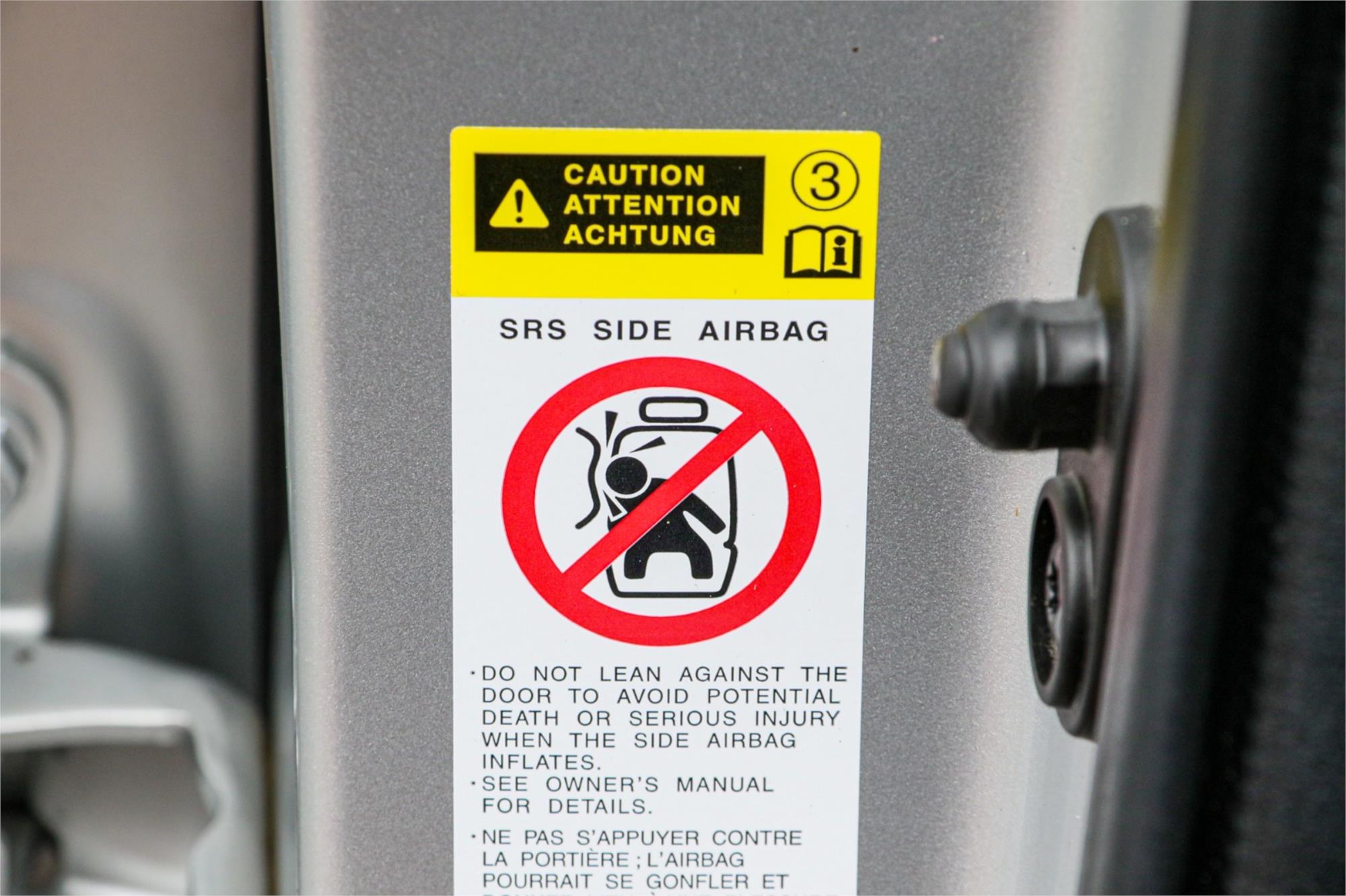 2011 TOYOTA YARIS NCP131R YRS 4 SP AUTOMATIC 3D HATCHBACK