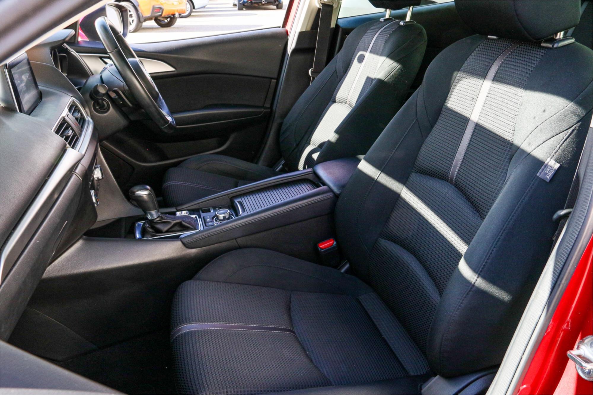2018 MAZDA MAZDA3 BN MY17 MAXX 6 SP AUTOMATIC 5D HATCHBACK